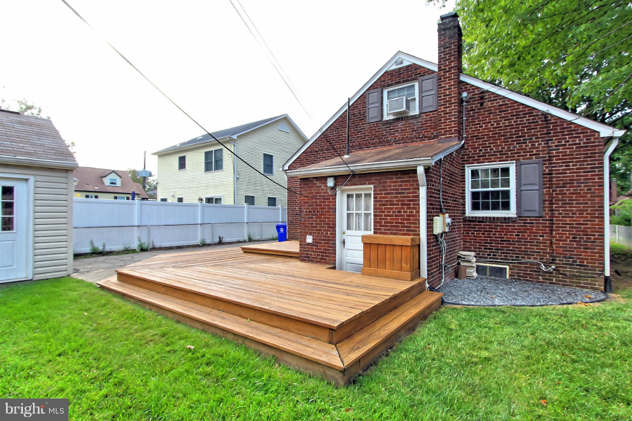 ADDISON HEIGHTS - Residential Lease