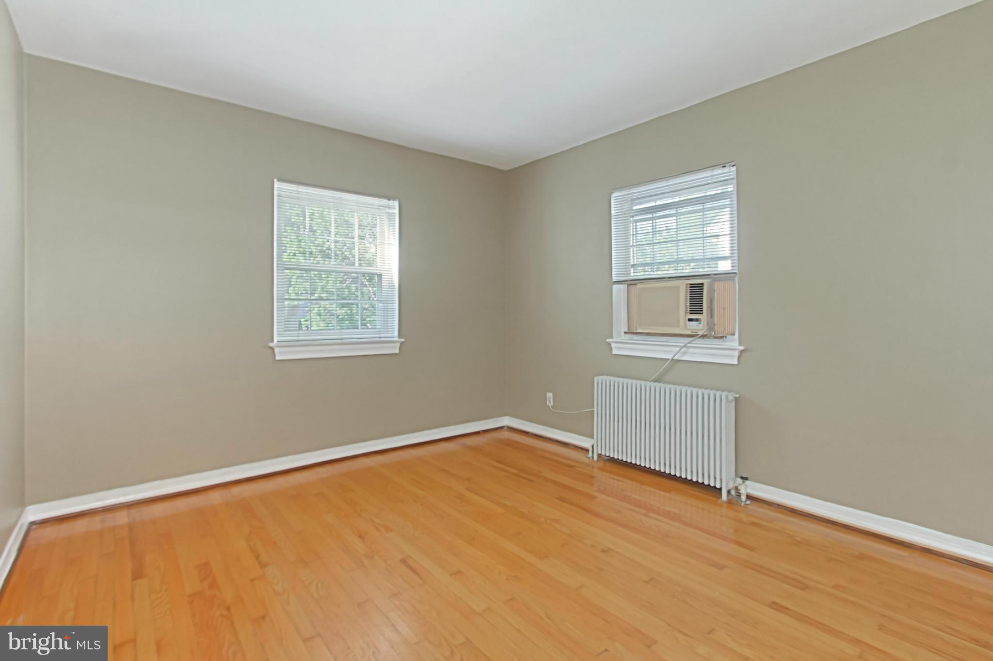 ADDISON HEIGHTS - Residential Lease