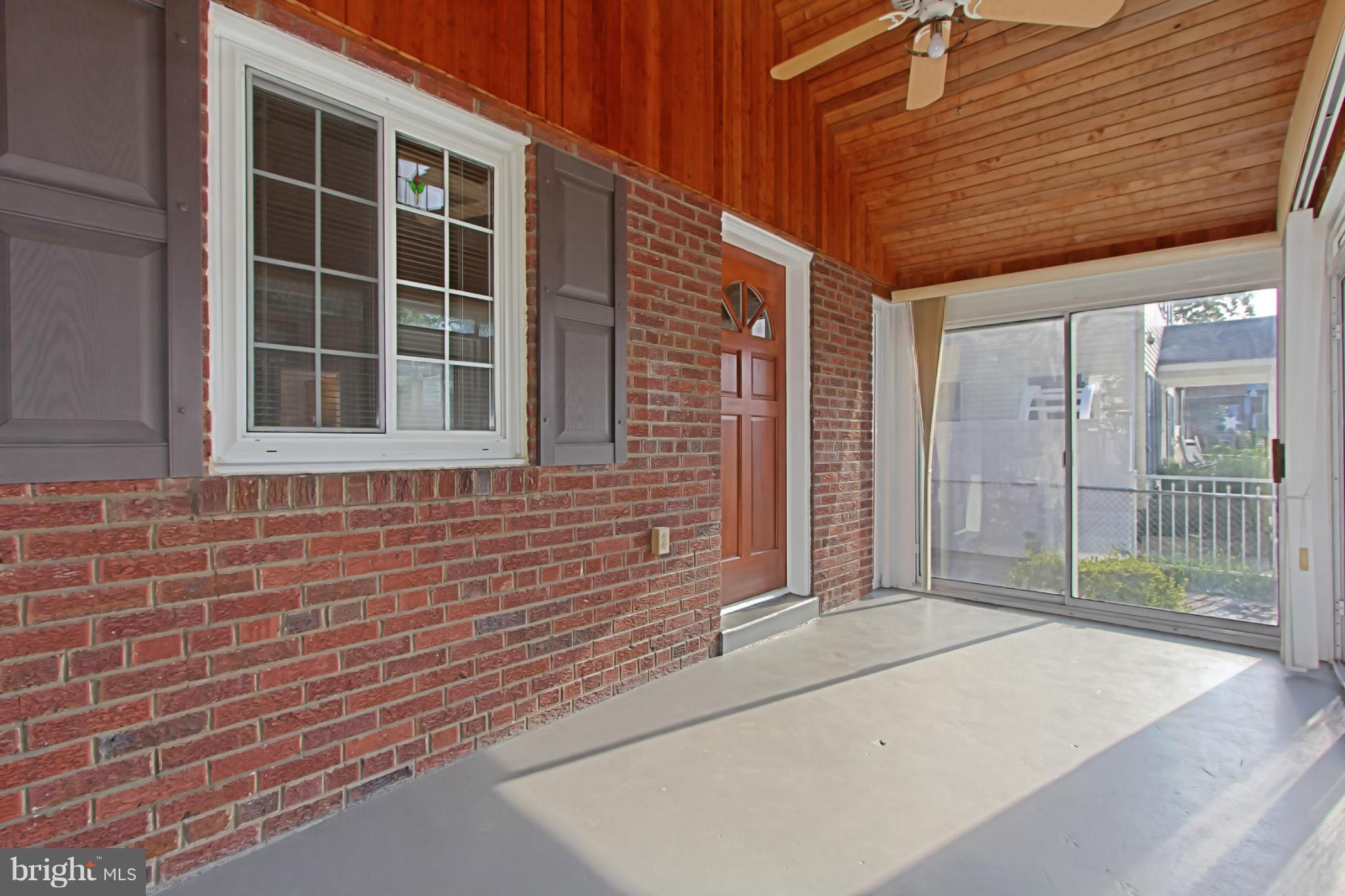 ADDISON HEIGHTS - Residential Lease