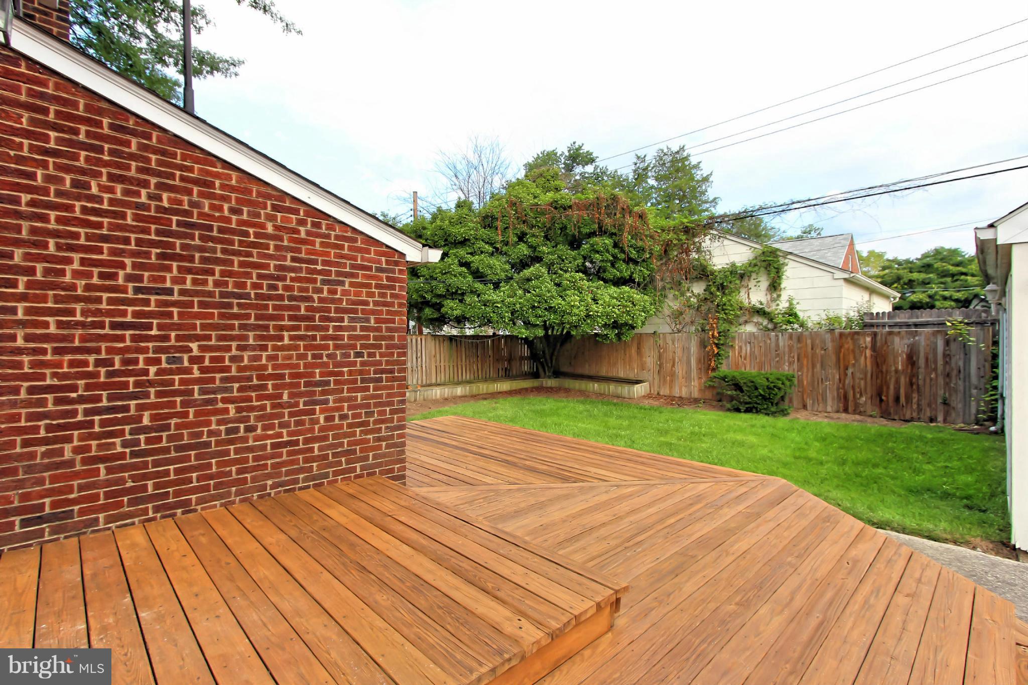 ADDISON HEIGHTS - Residential Lease