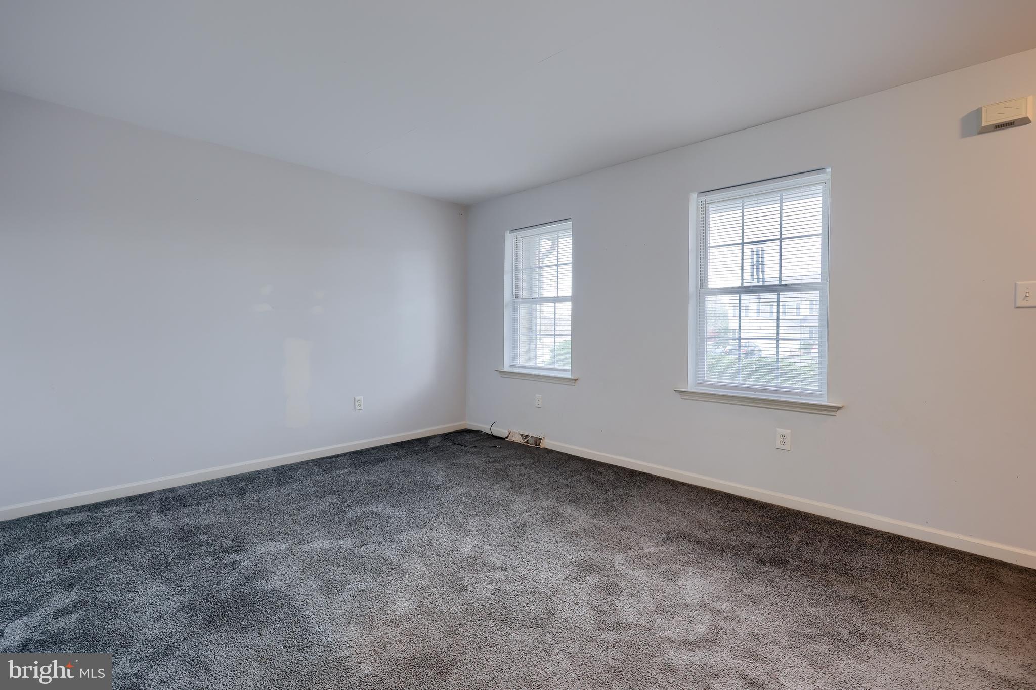 MALLARD POND - Residential