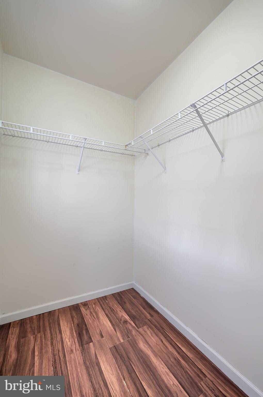 MALLARD POND - Residential