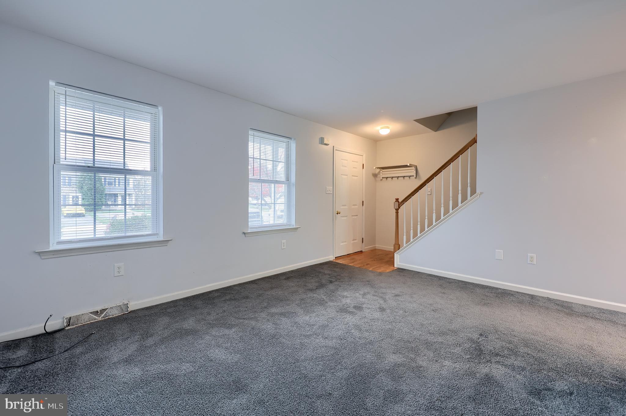 MALLARD POND - Residential