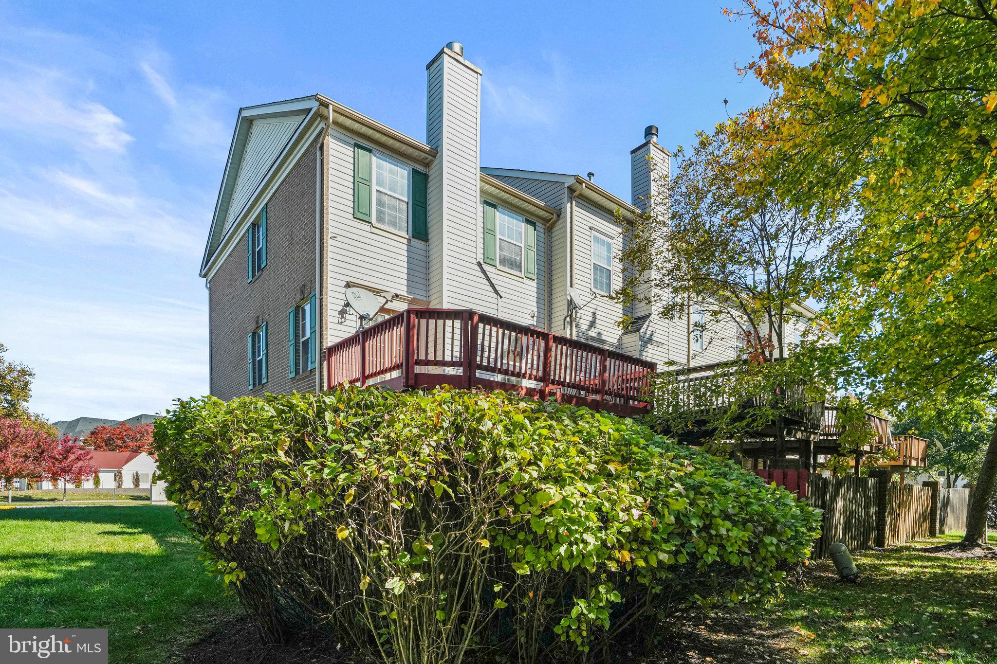 LARGO TOWN CENTER - Residential