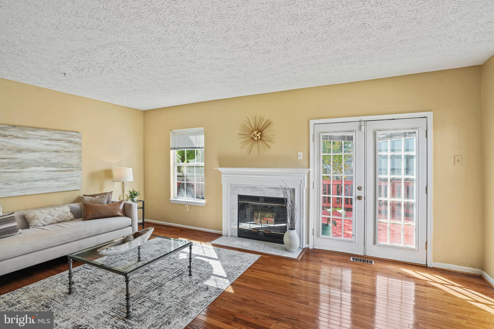 LARGO TOWN CENTER - Residential