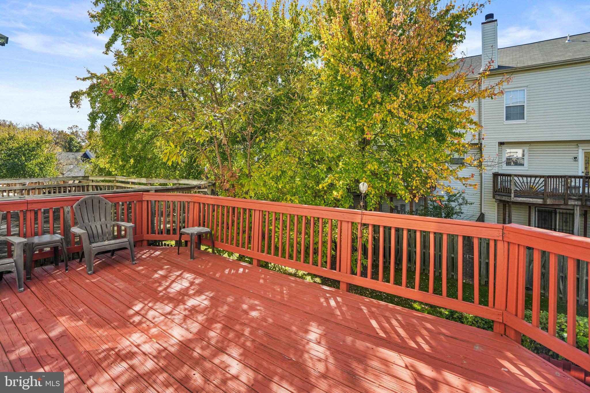 LARGO TOWN CENTER - Residential