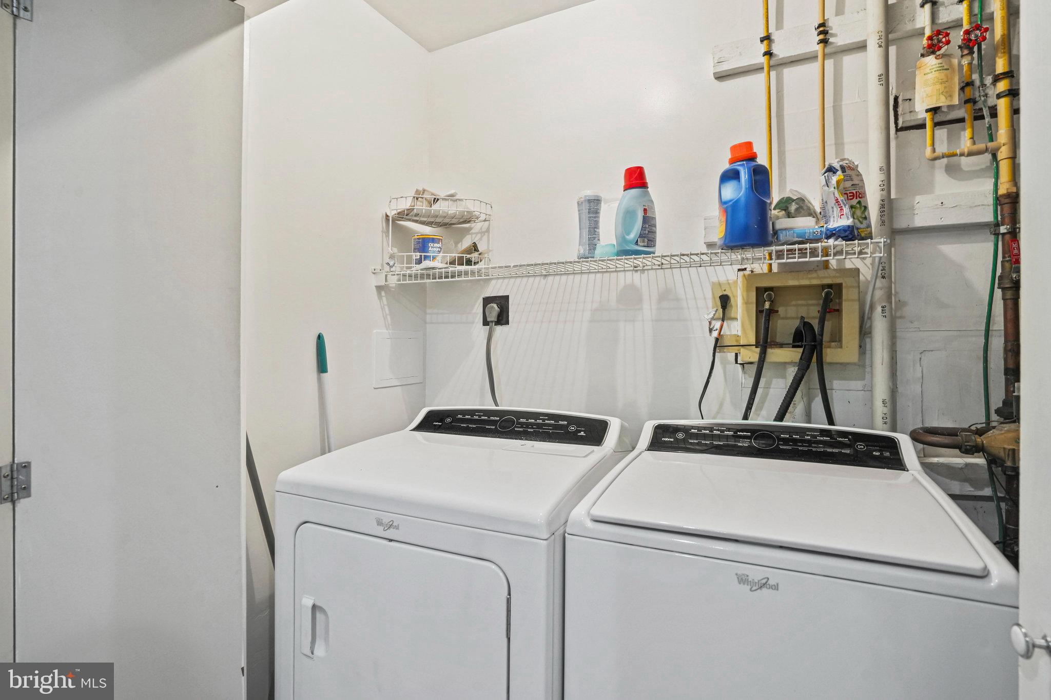 LARGO TOWN CENTER - Residential