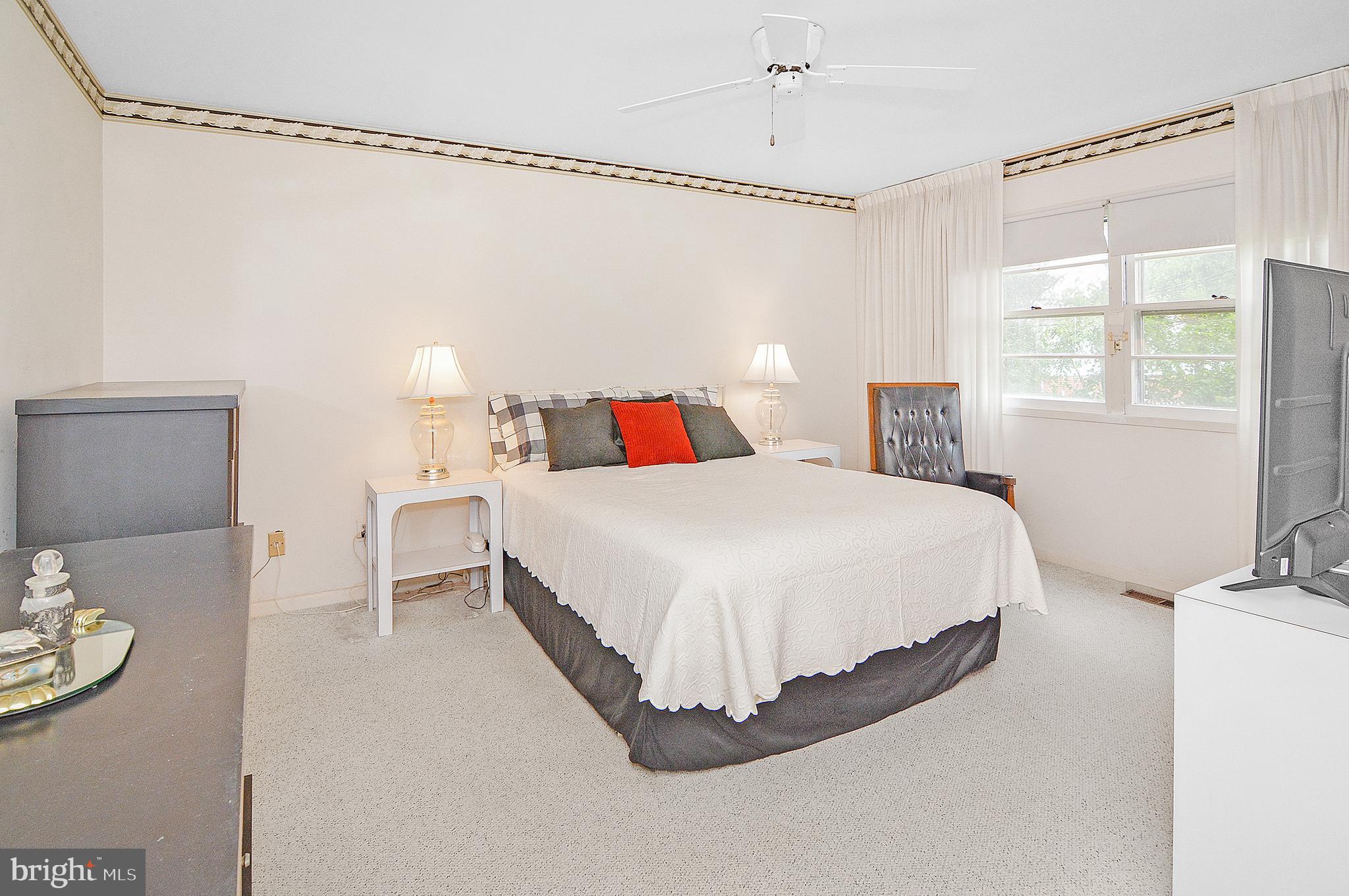 PICKWICK - Residential