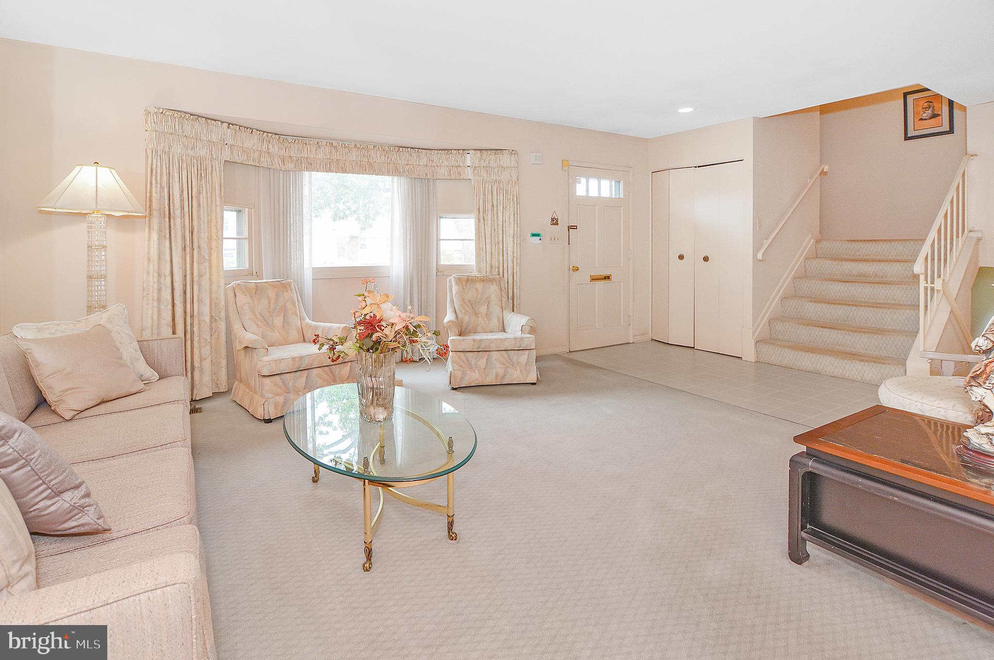 PICKWICK - Residential