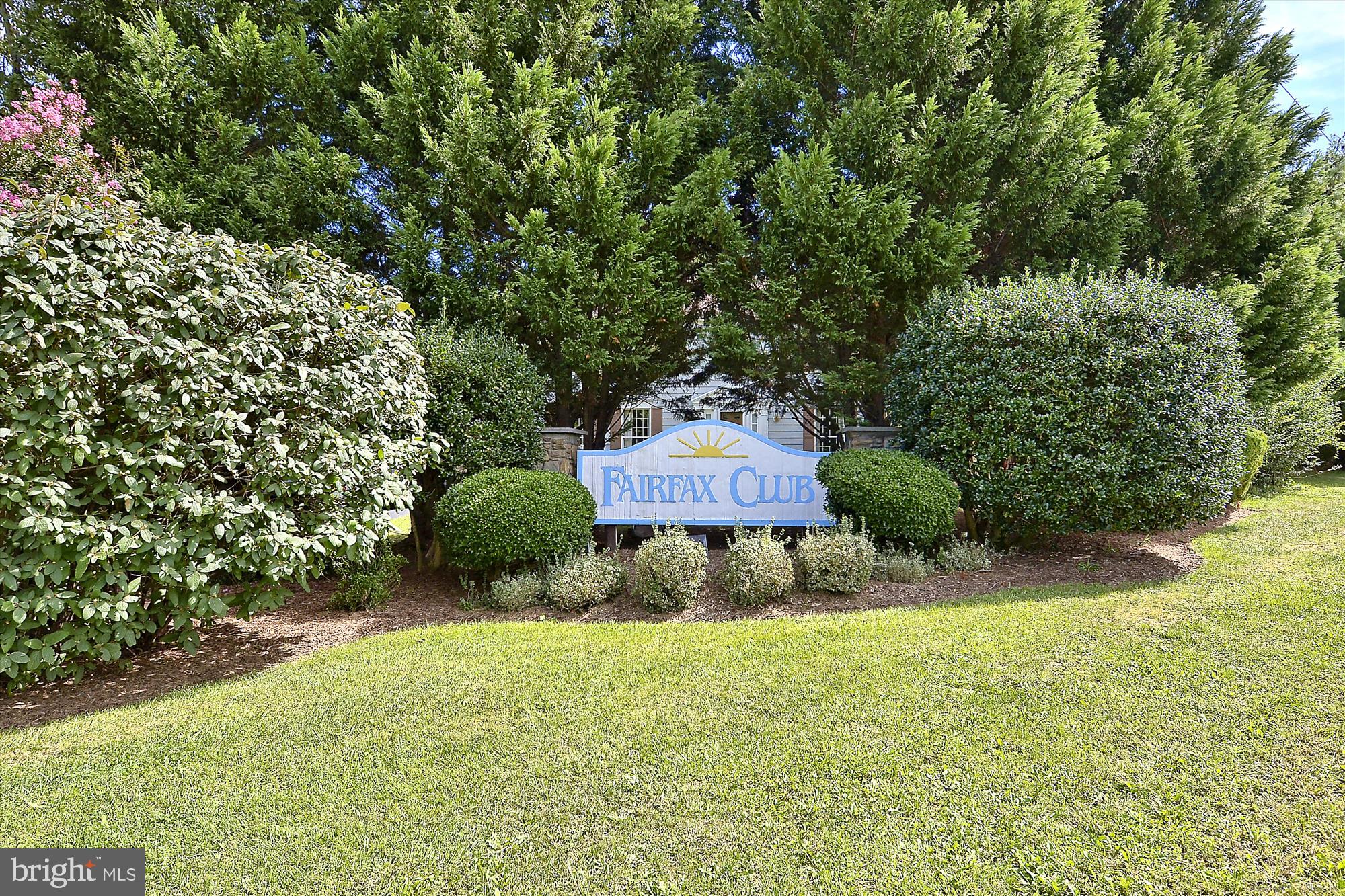 FAIRFAX CLUB ESTATES - Residential Lease