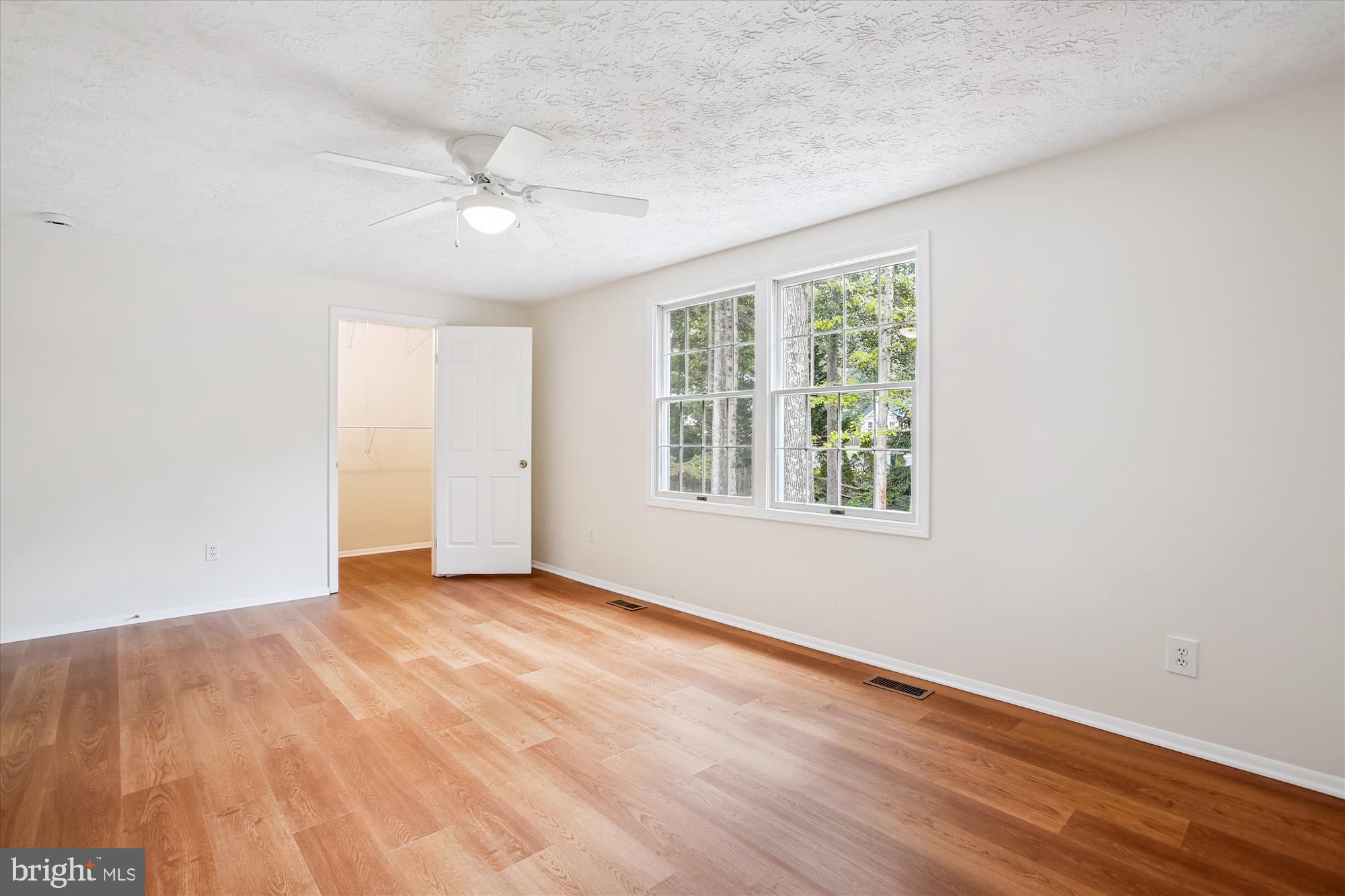 FAIRFAX CLUB ESTATES - Residential Lease