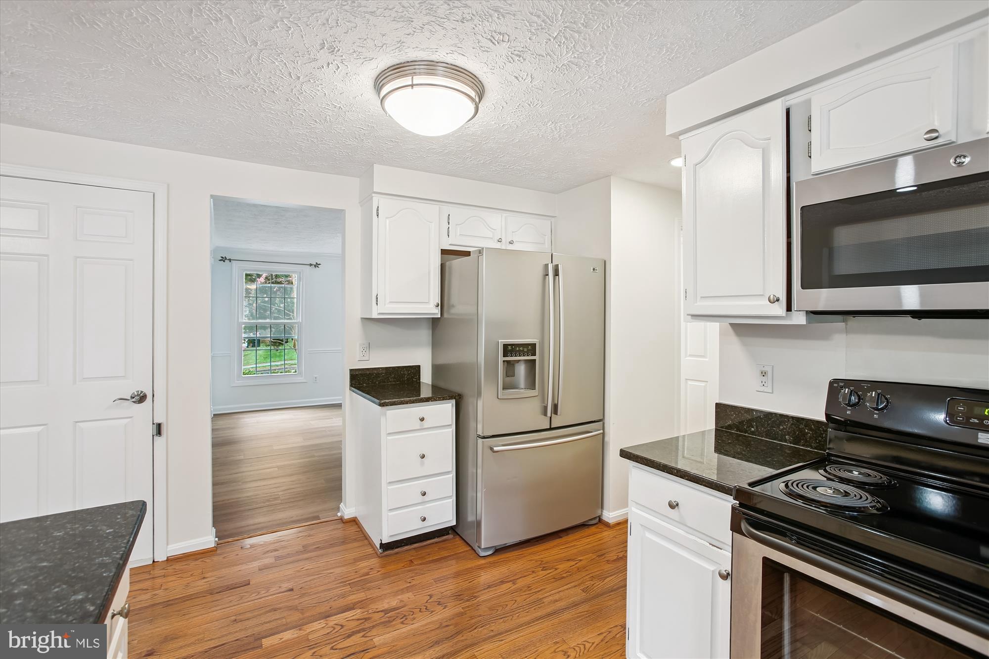 FAIRFAX CLUB ESTATES - Residential Lease