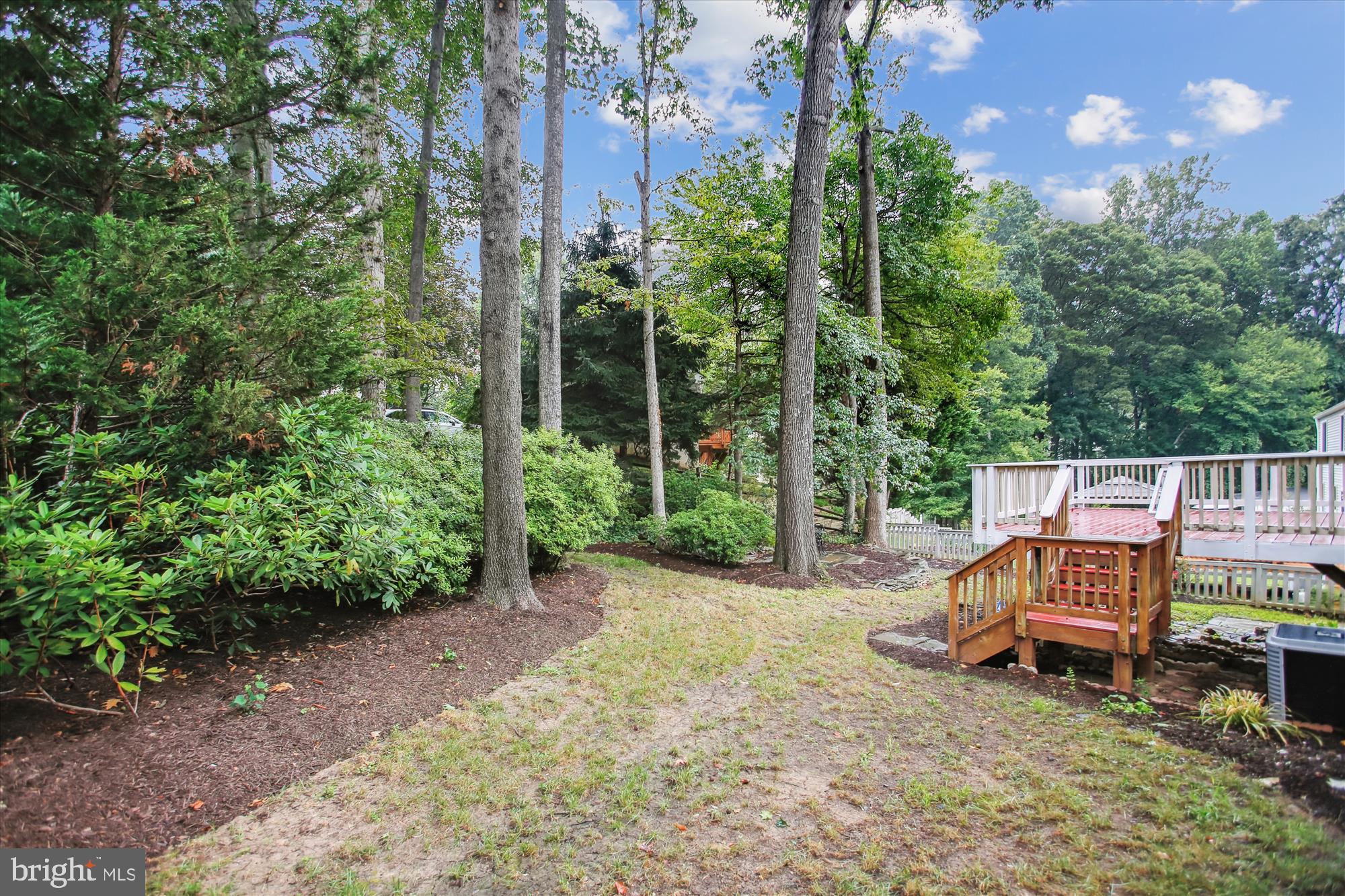 FAIRFAX CLUB ESTATES - Residential Lease