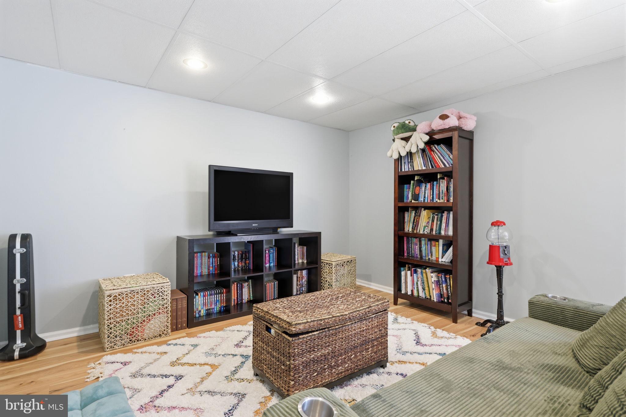 NEWTOWN GRANT - Residential