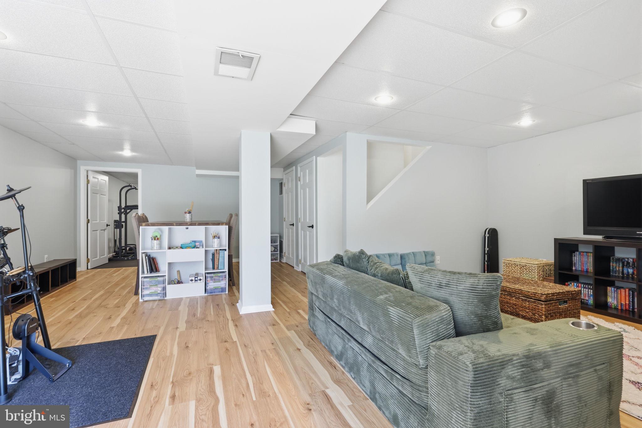 NEWTOWN GRANT - Residential