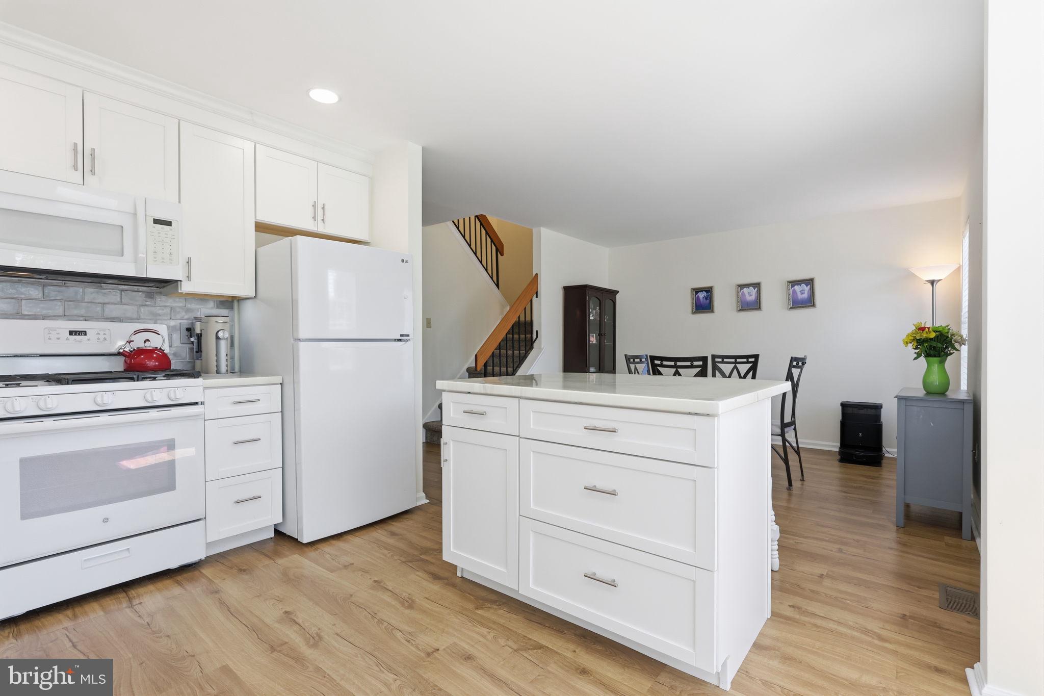 NEWTOWN GRANT - Residential