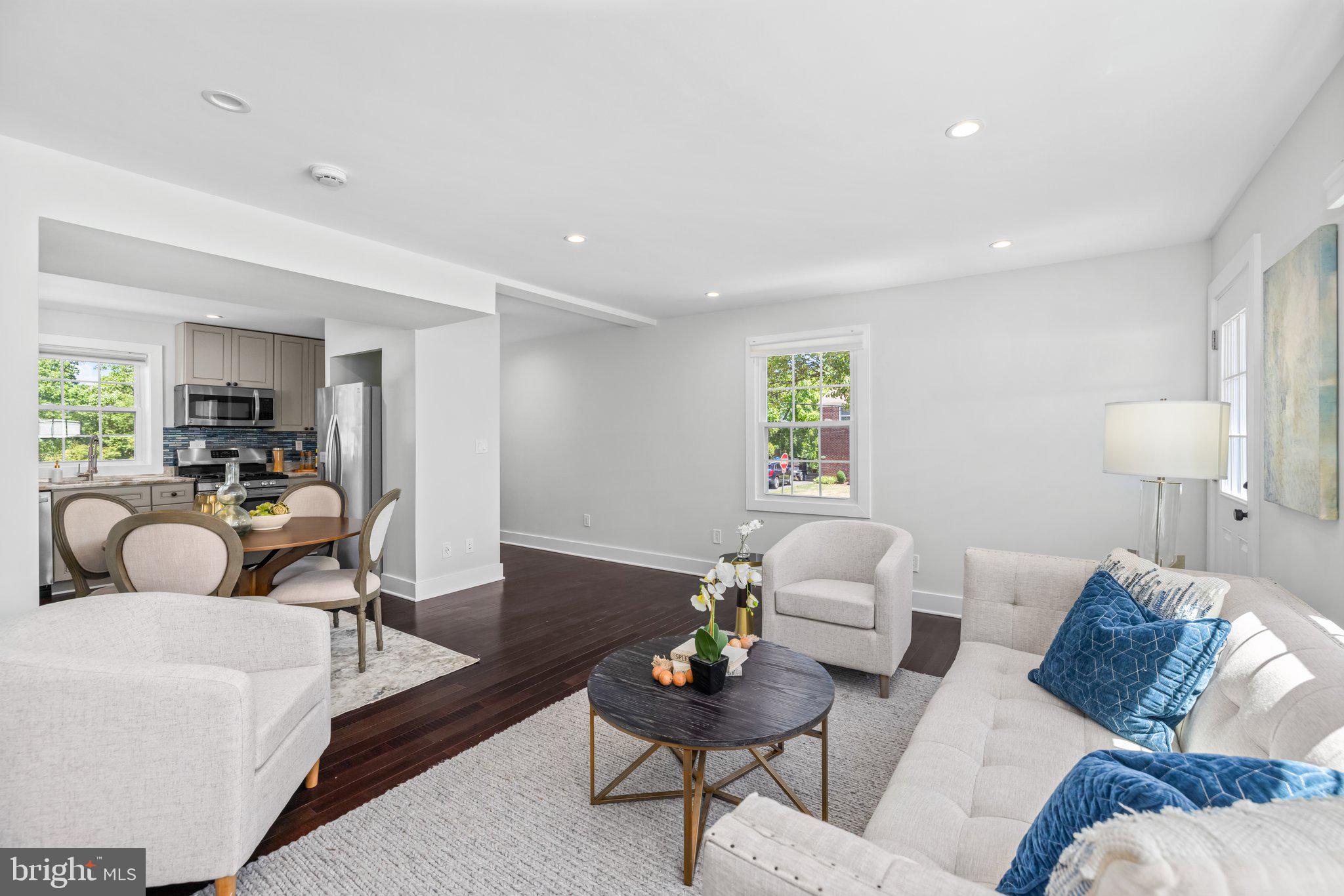 WARWICK VILLAGE - Residential