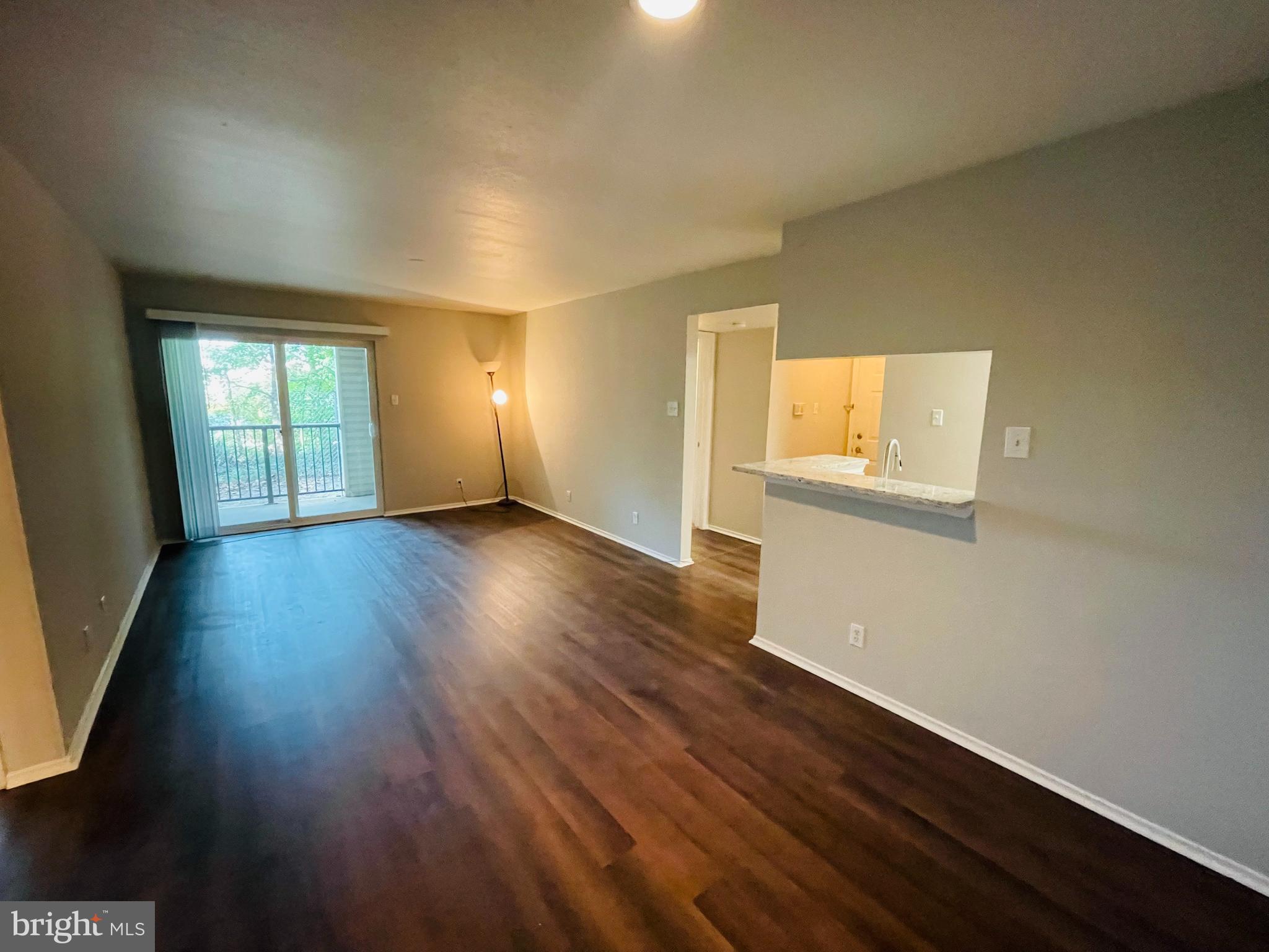 POINTE AT PARK CENTER - Residential Lease