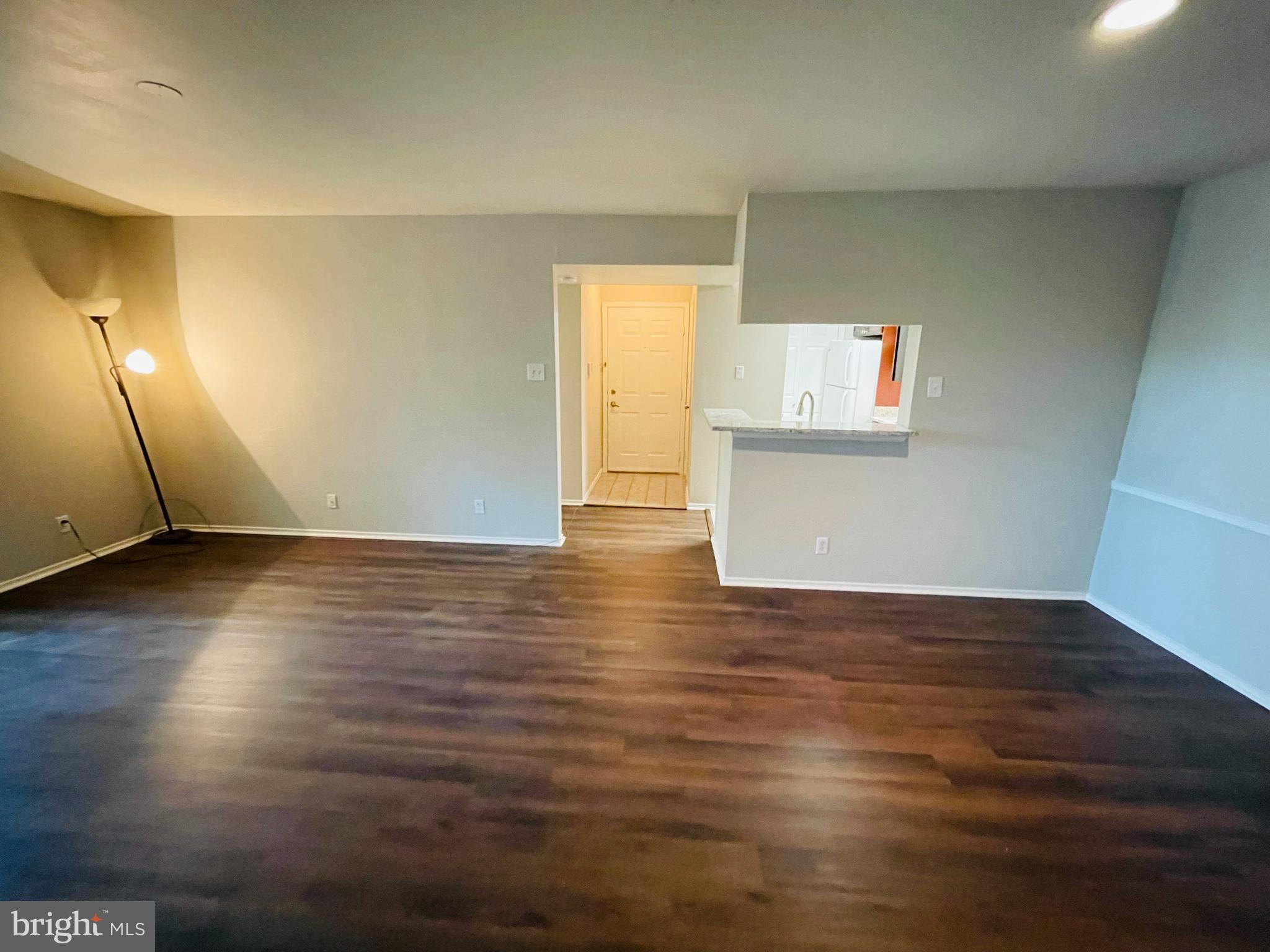 POINTE AT PARK CENTER - Residential Lease