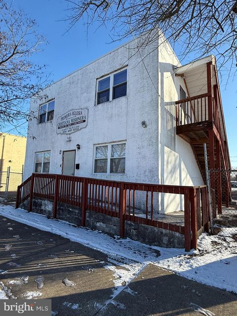Photo of 511 E Grape Street, VINELAND, NJ 08360 (MLS # NJCB2022186)