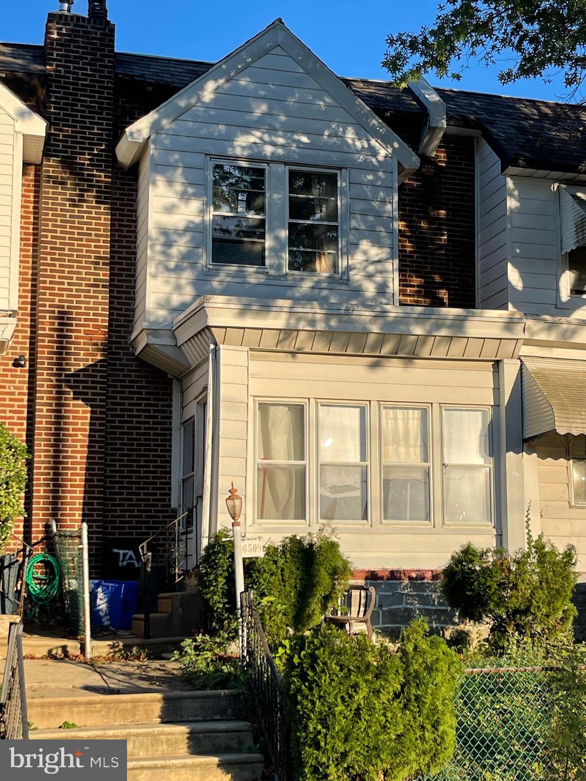 This is a house with good bones and old world charm. It needs a buyer with creative vision to update and decorate it to make an environment for brand new memories.