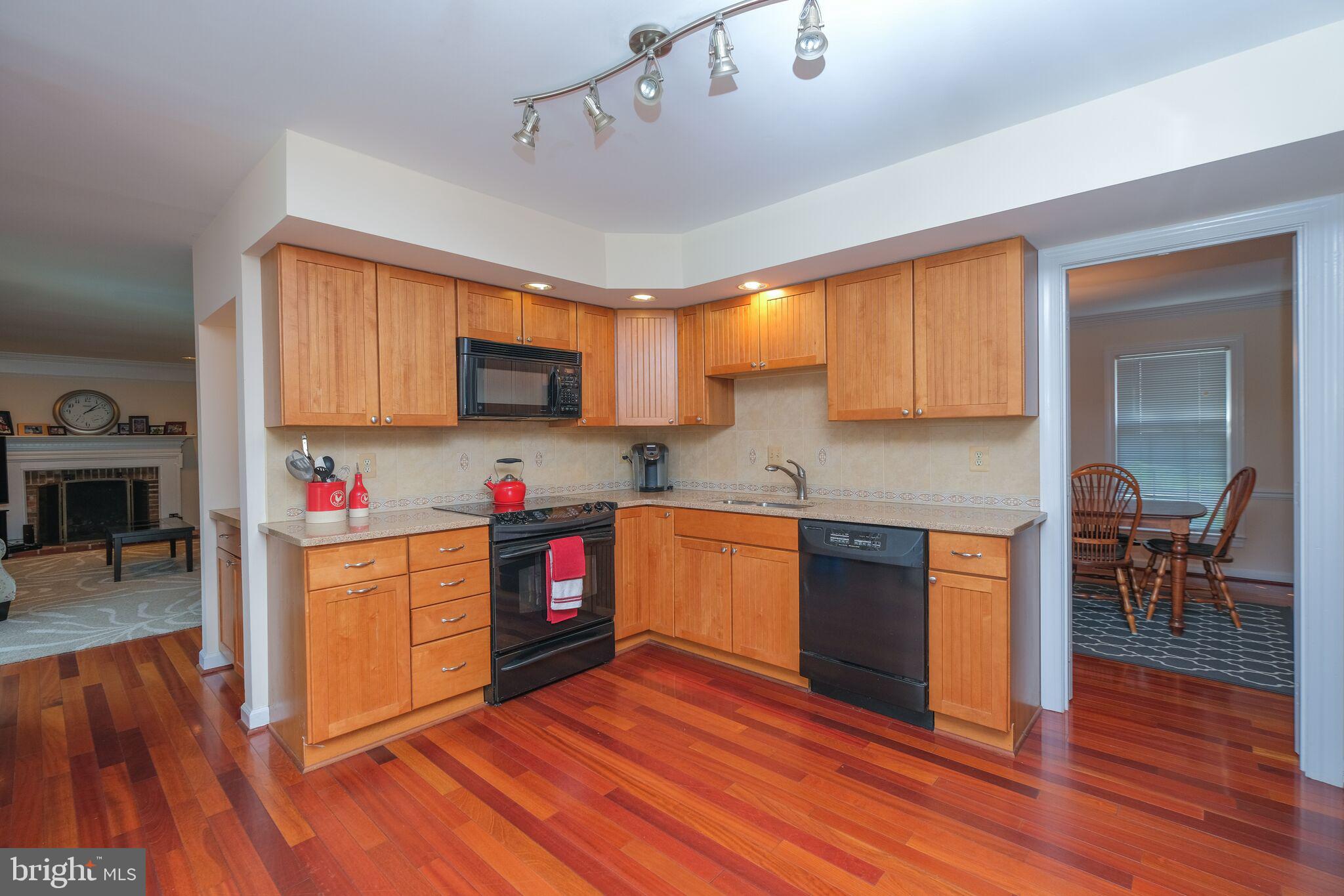 WELTMAN ESTATES - Residential