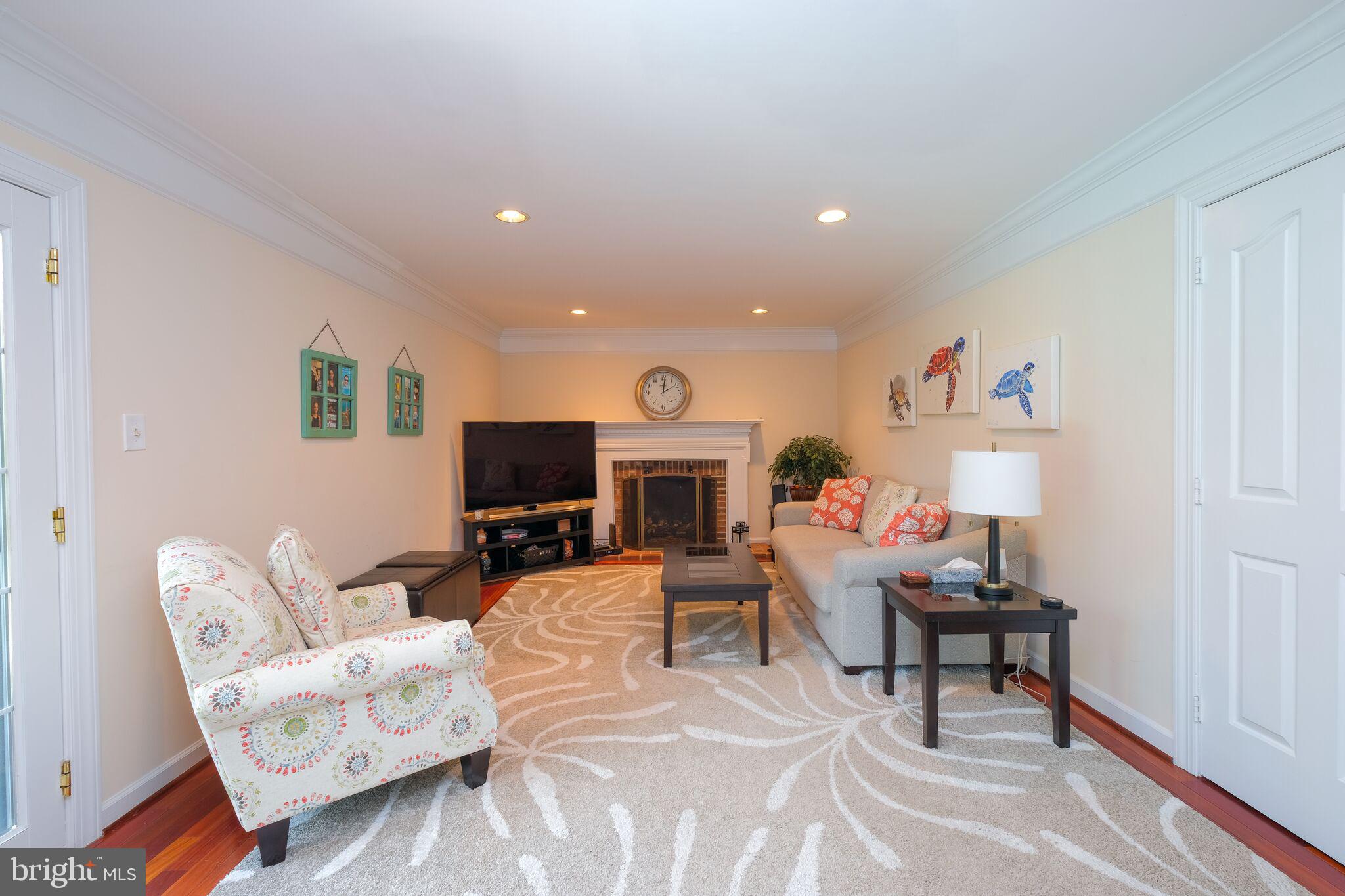 WELTMAN ESTATES - Residential