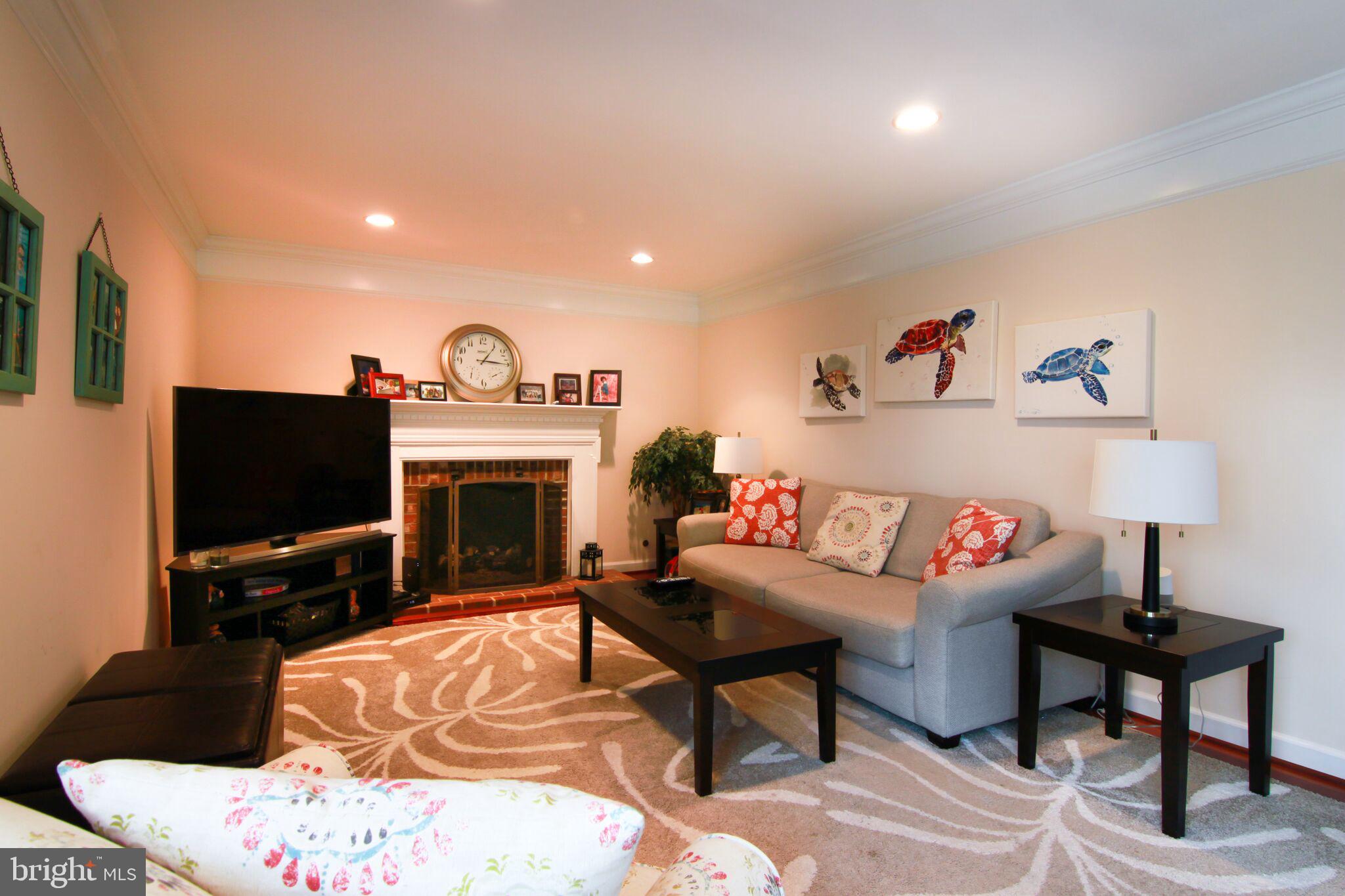 WELTMAN ESTATES - Residential