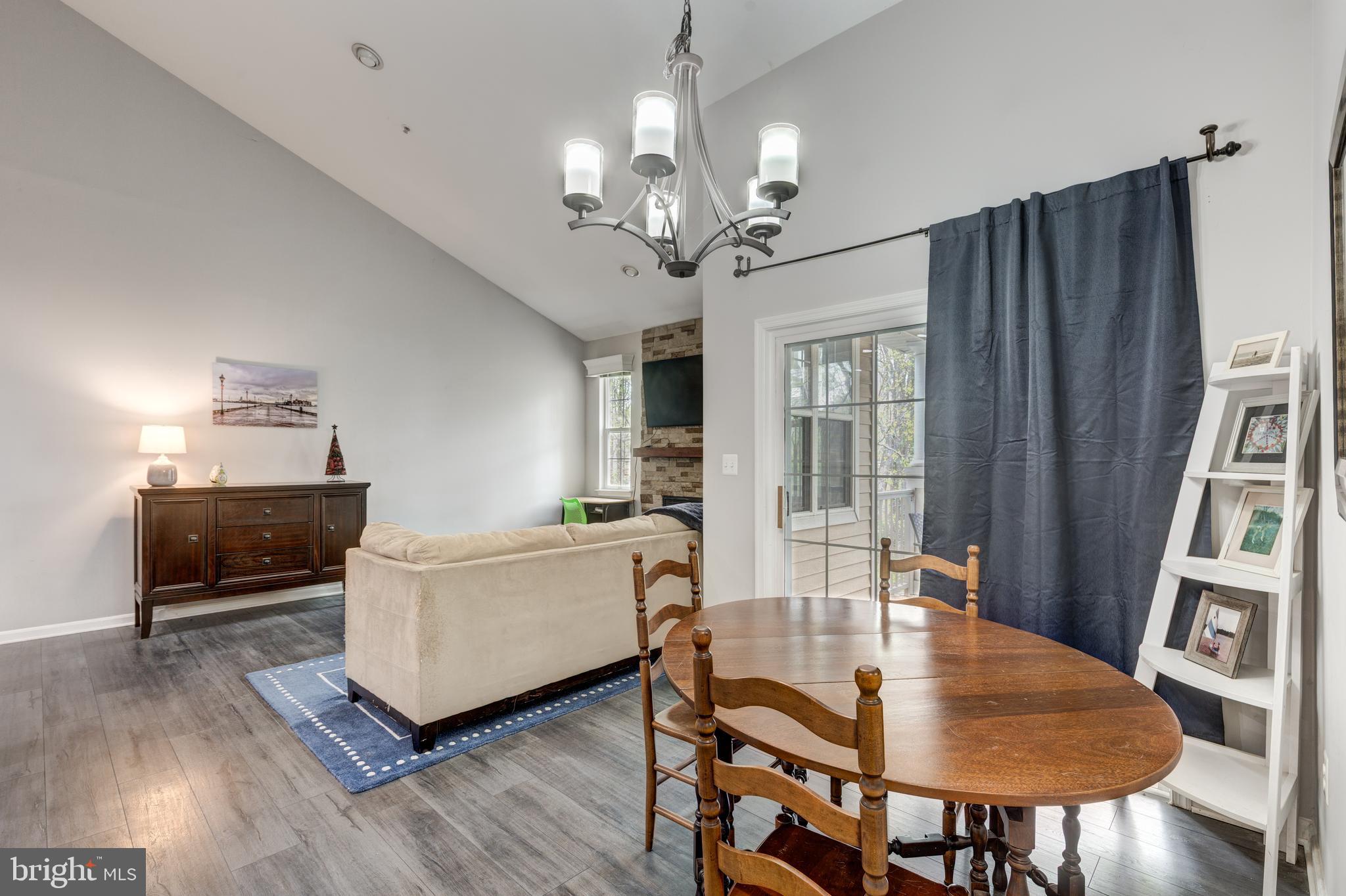 NEW TOWN - Residential