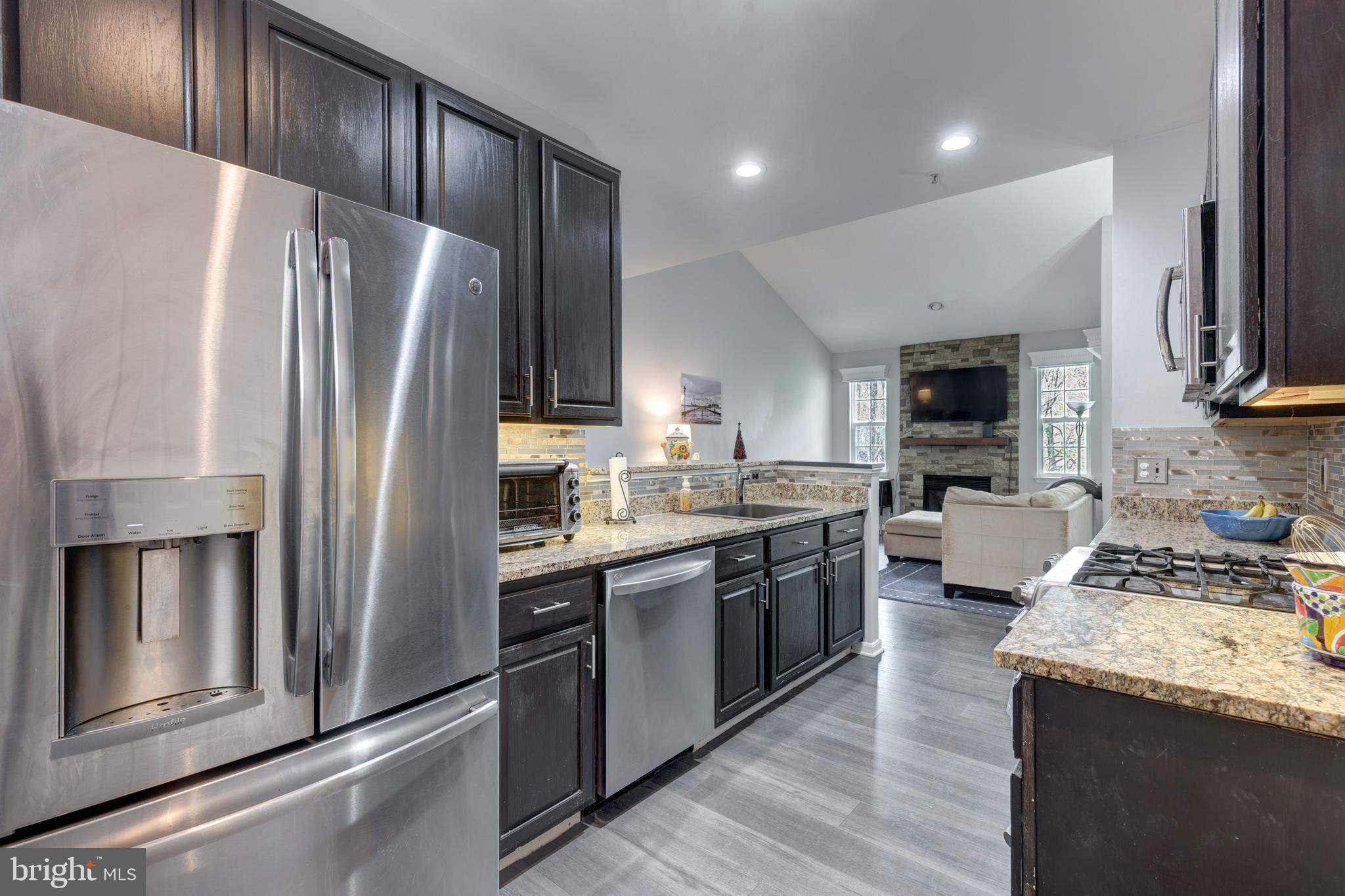 5004 WILLOW BRANCH WAY 303