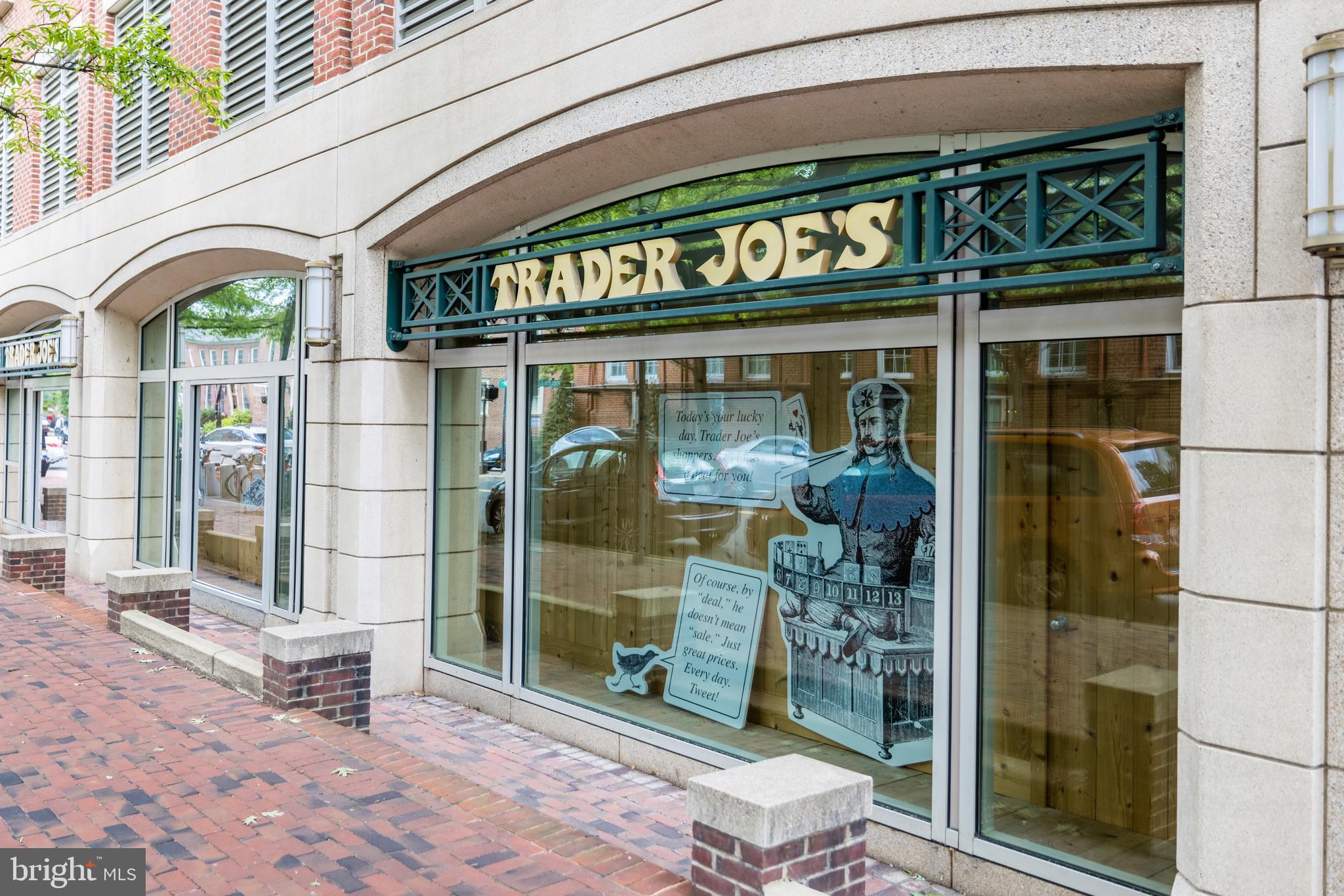 OLD TOWN ALEXANDRIA - Residential Lease