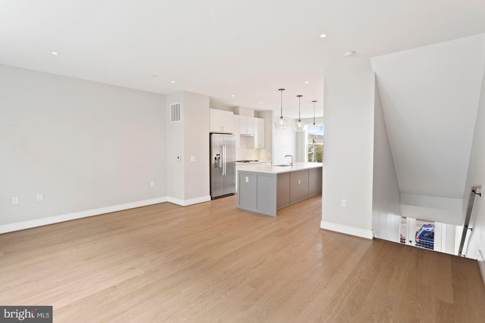 OLD TOWN ALEXANDRIA - Residential Lease