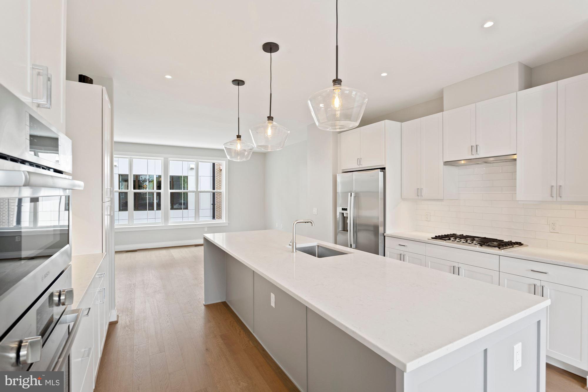 OLD TOWN ALEXANDRIA - Residential Lease