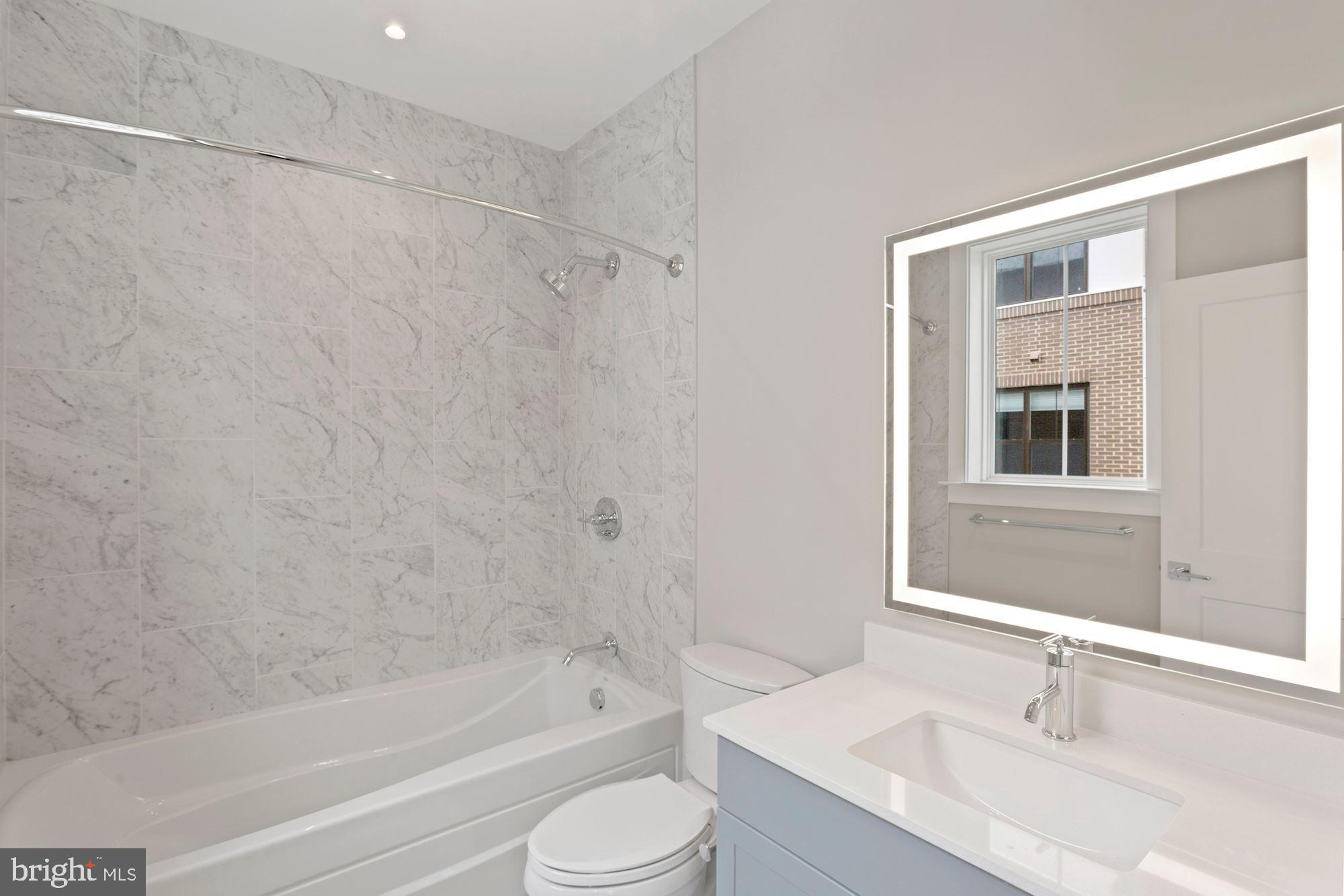 OLD TOWN ALEXANDRIA - Residential Lease