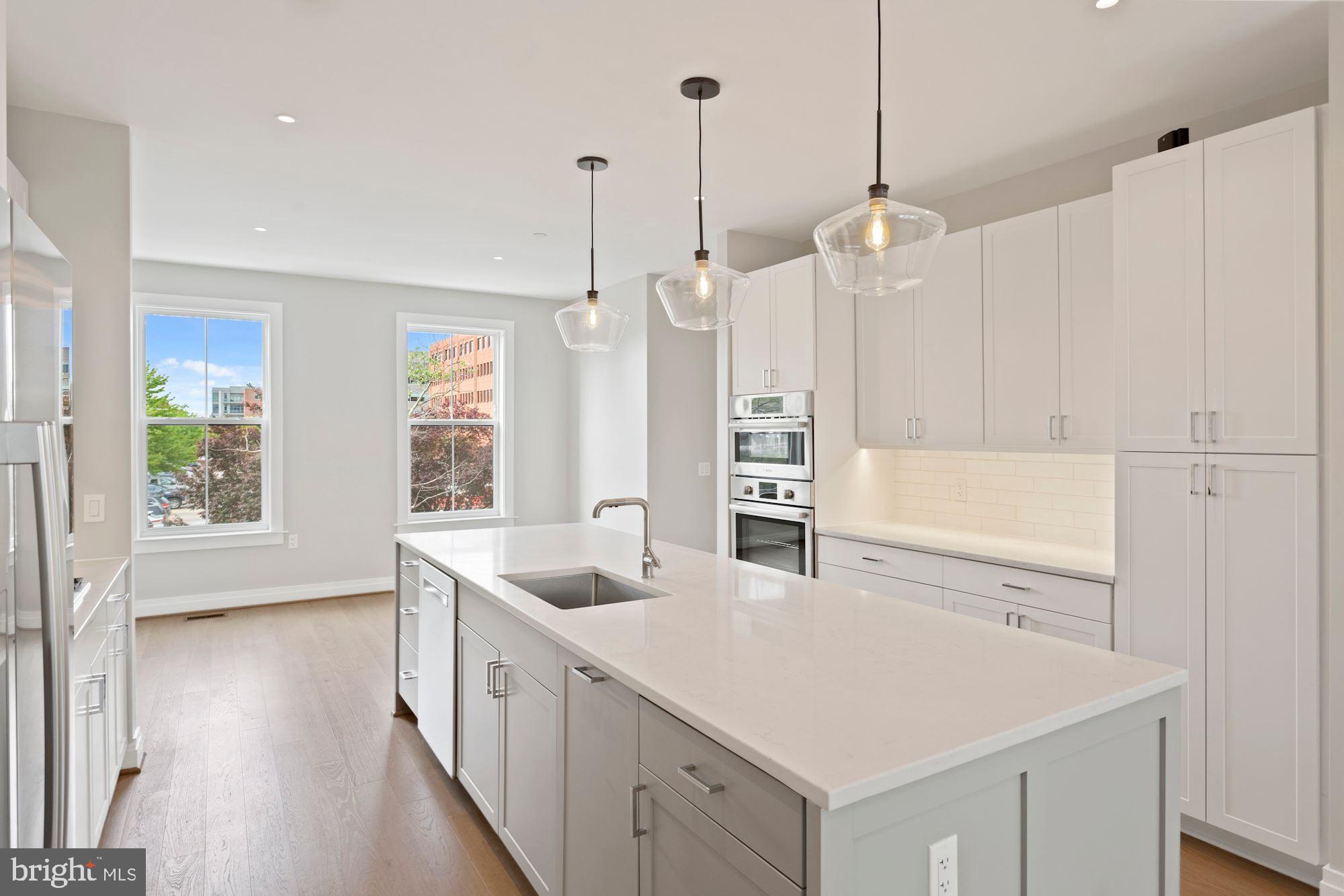 OLD TOWN ALEXANDRIA - Residential Lease