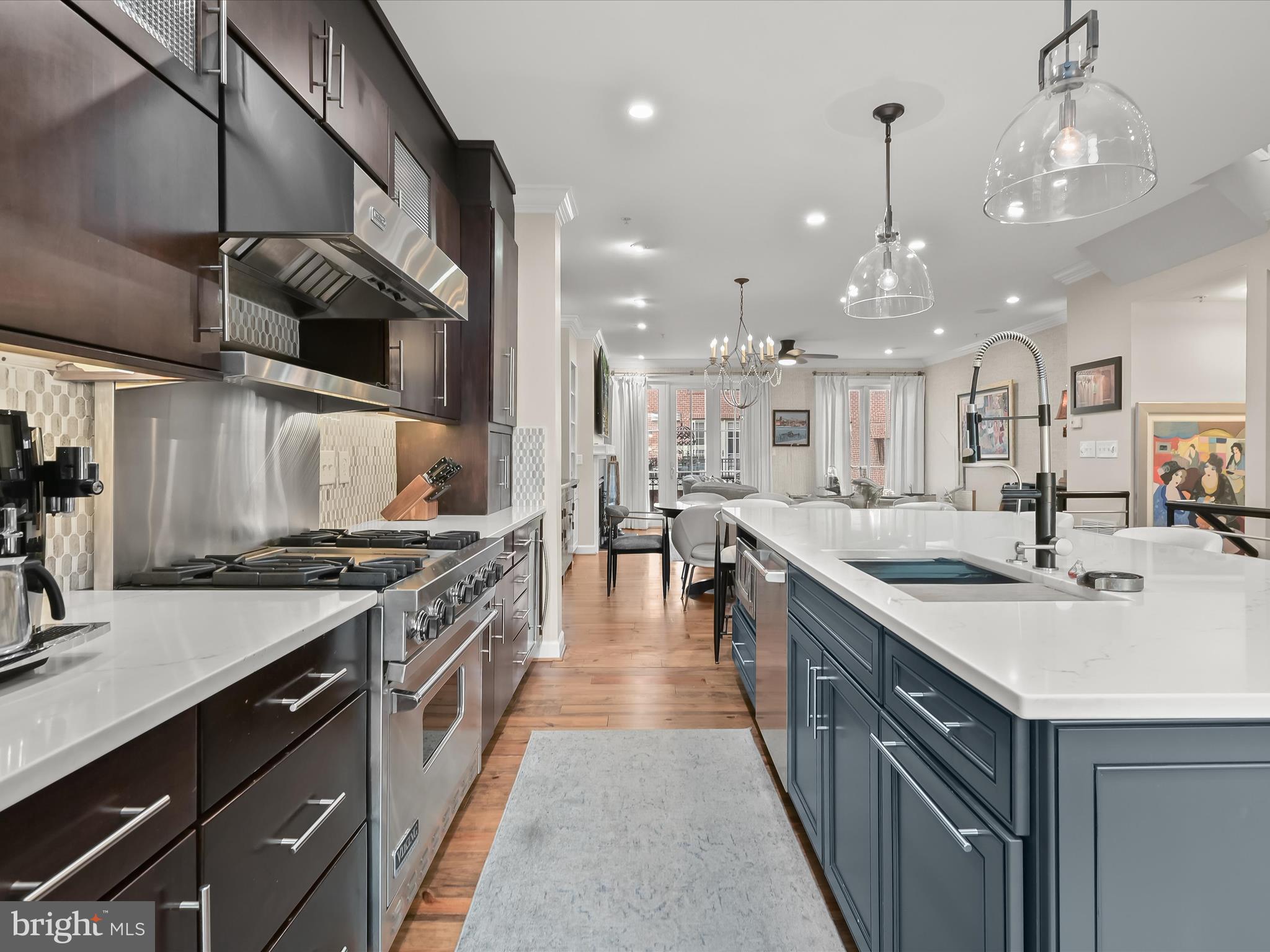 THE MOORINGS AT LIGHTHOUSE POINT - Residential