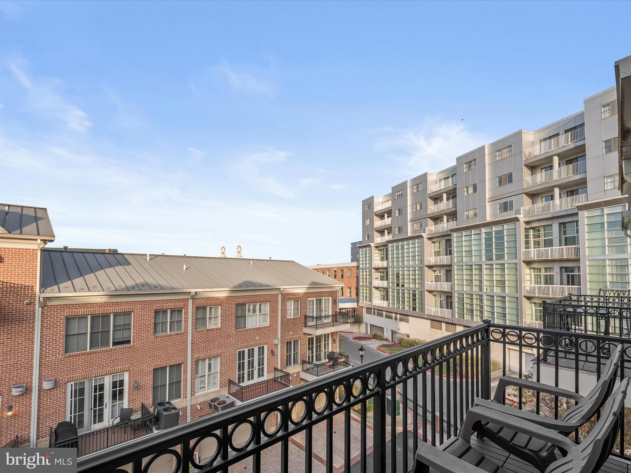 THE MOORINGS AT LIGHTHOUSE POINT - Residential