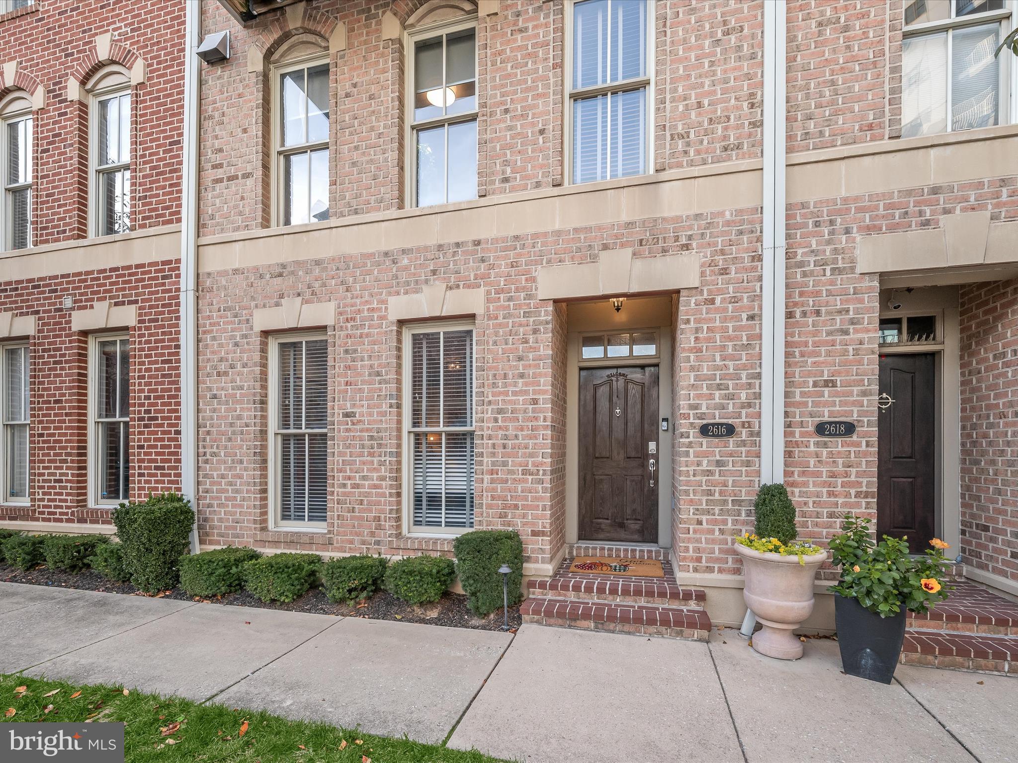 THE MOORINGS AT LIGHTHOUSE POINT - Residential