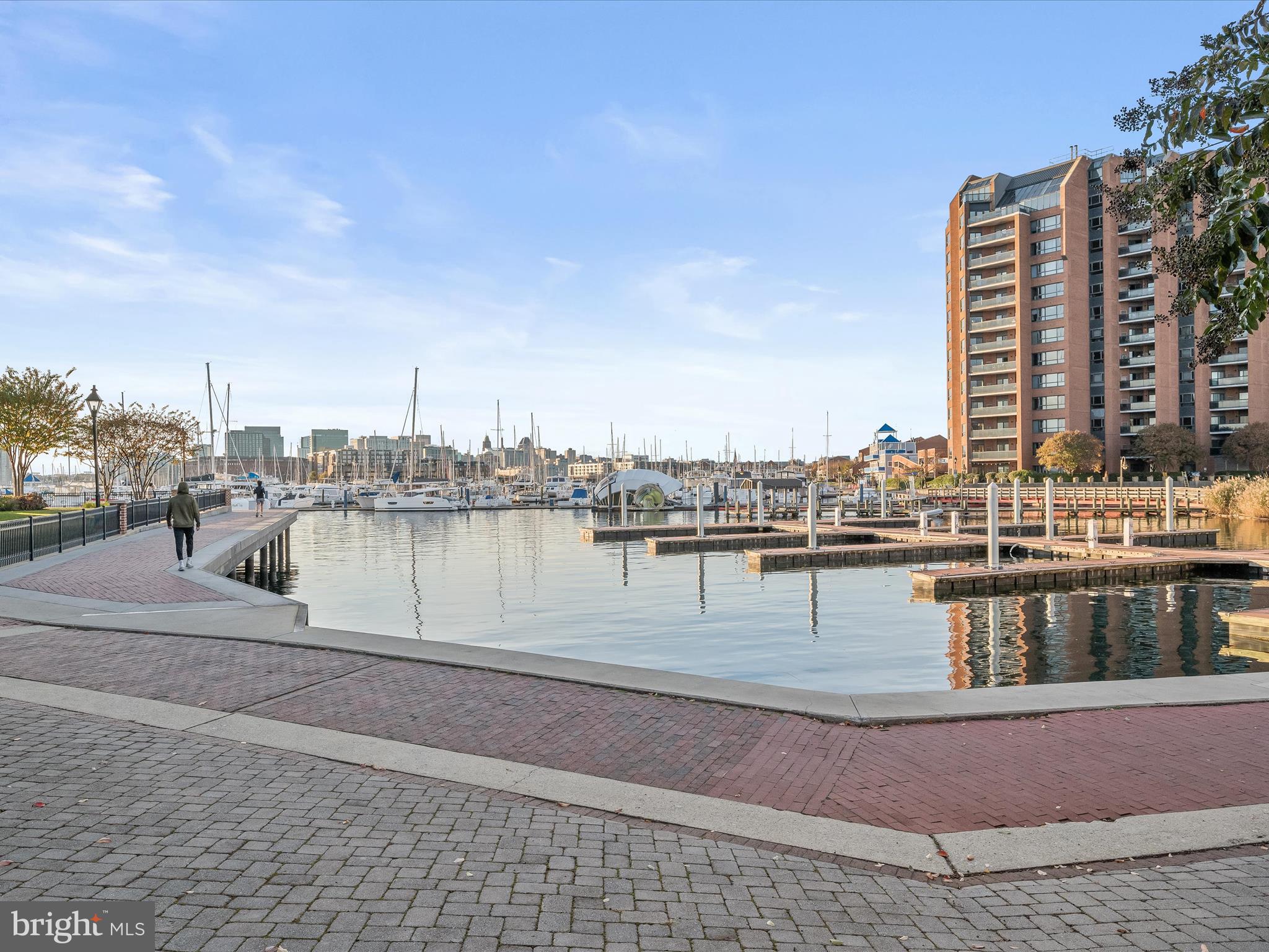 THE MOORINGS AT LIGHTHOUSE POINT - Residential