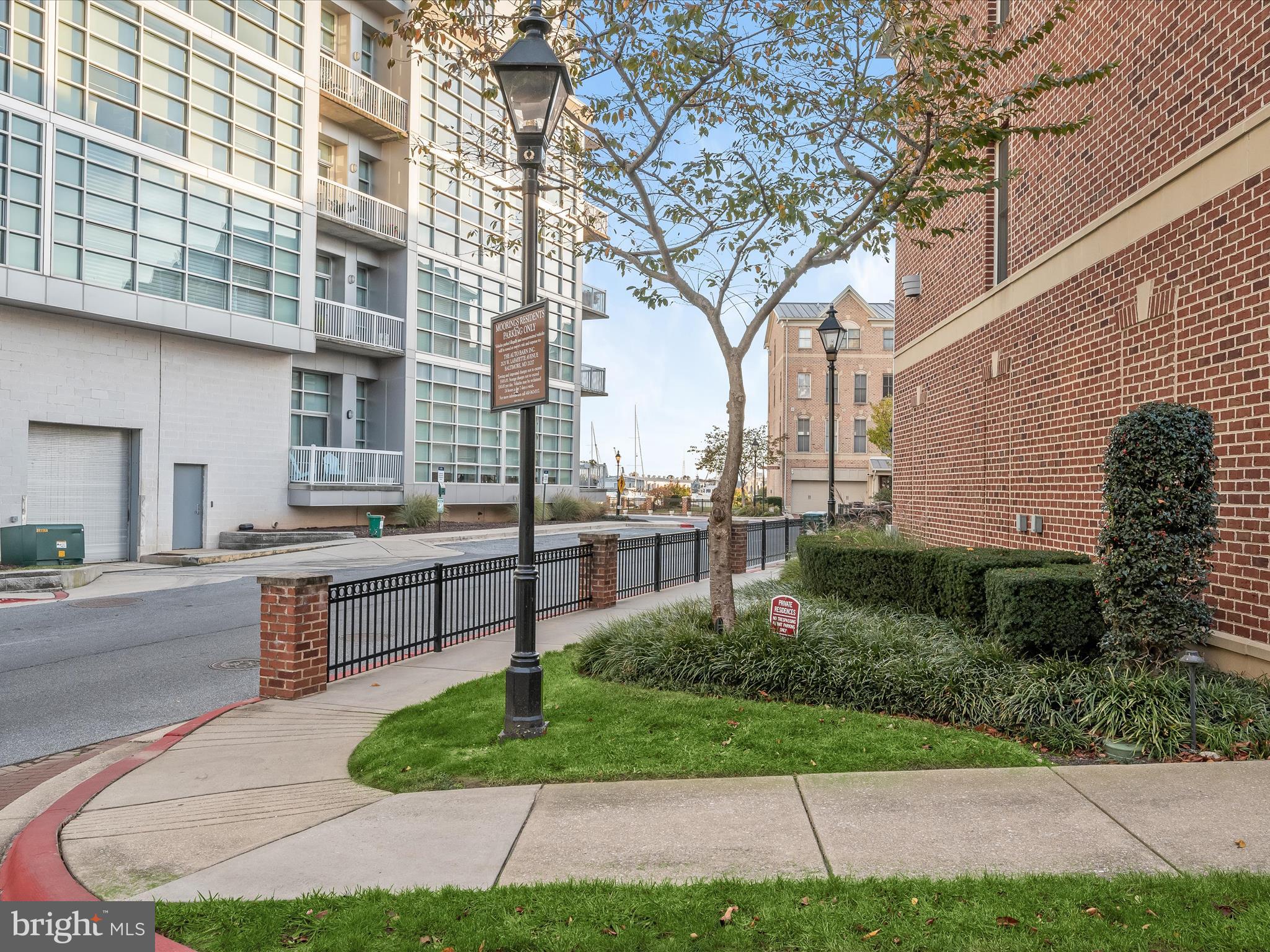 THE MOORINGS AT LIGHTHOUSE POINT - Residential