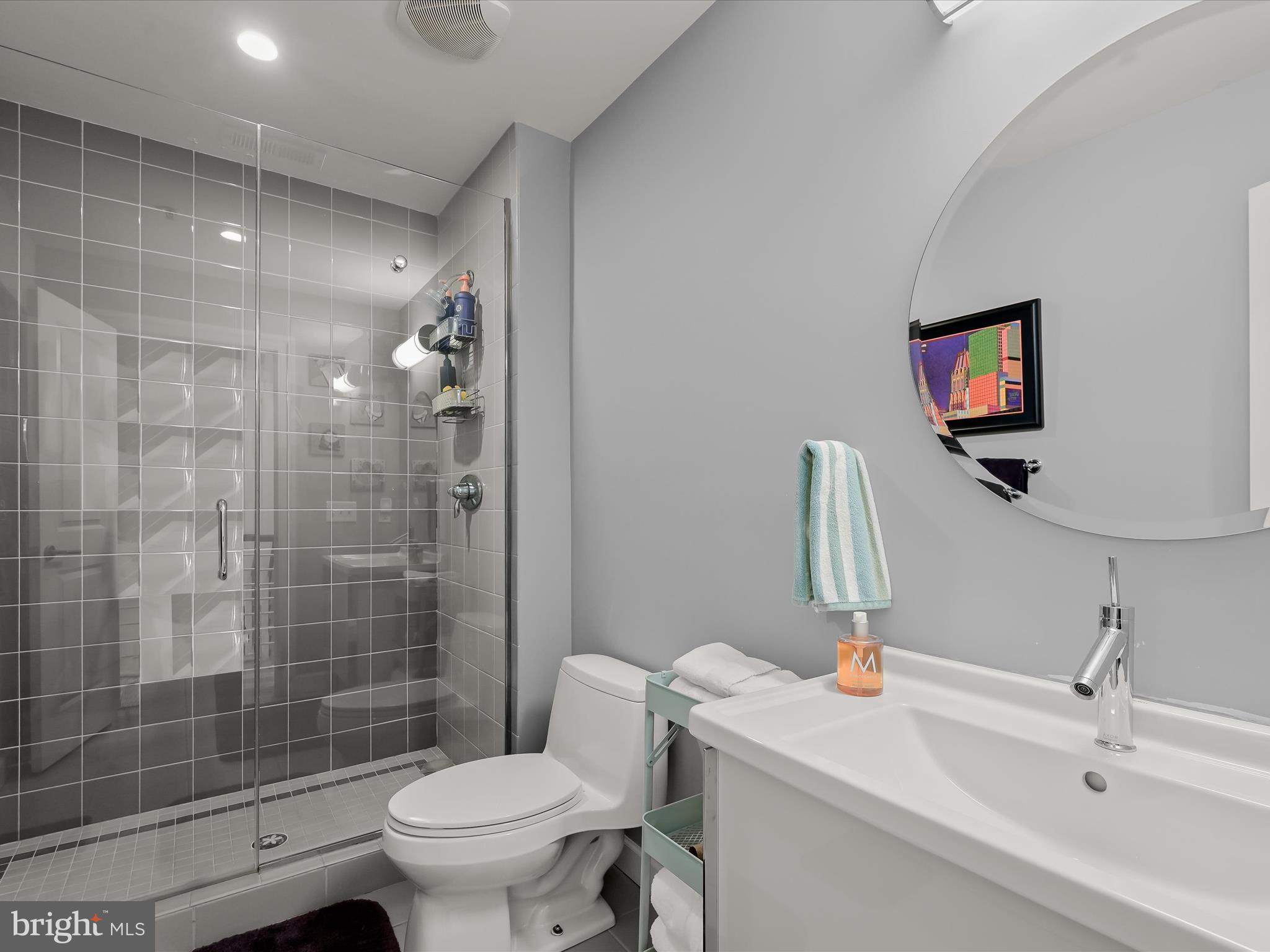 THE MOORINGS AT LIGHTHOUSE POINT - Residential