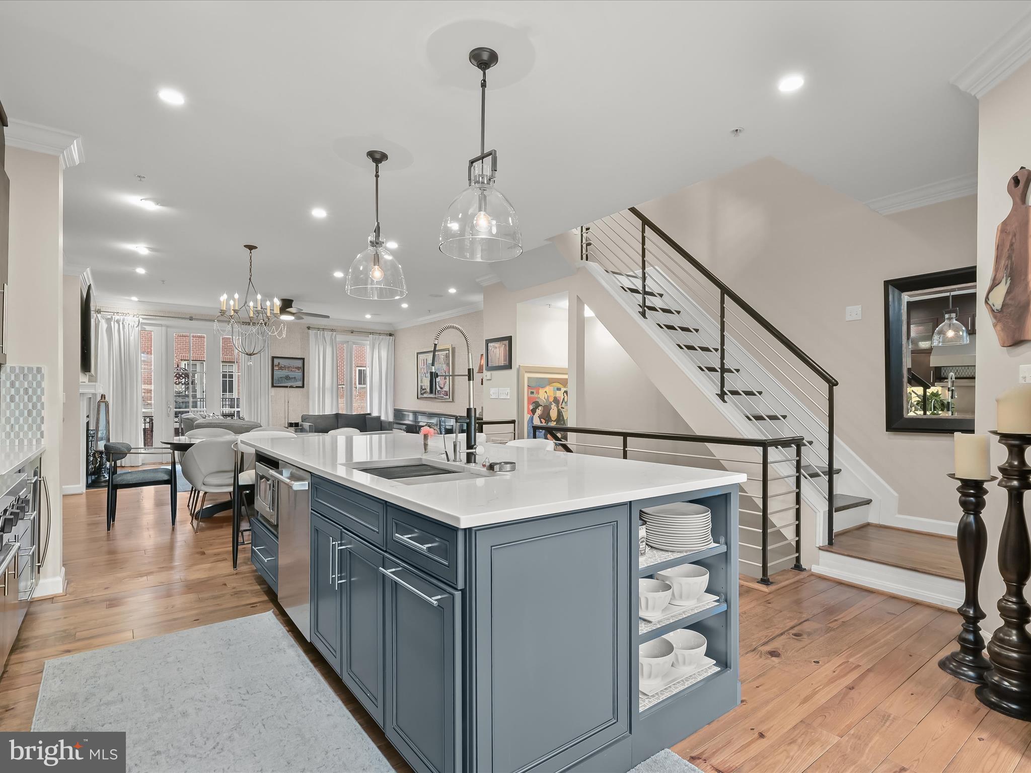 THE MOORINGS AT LIGHTHOUSE POINT - Residential