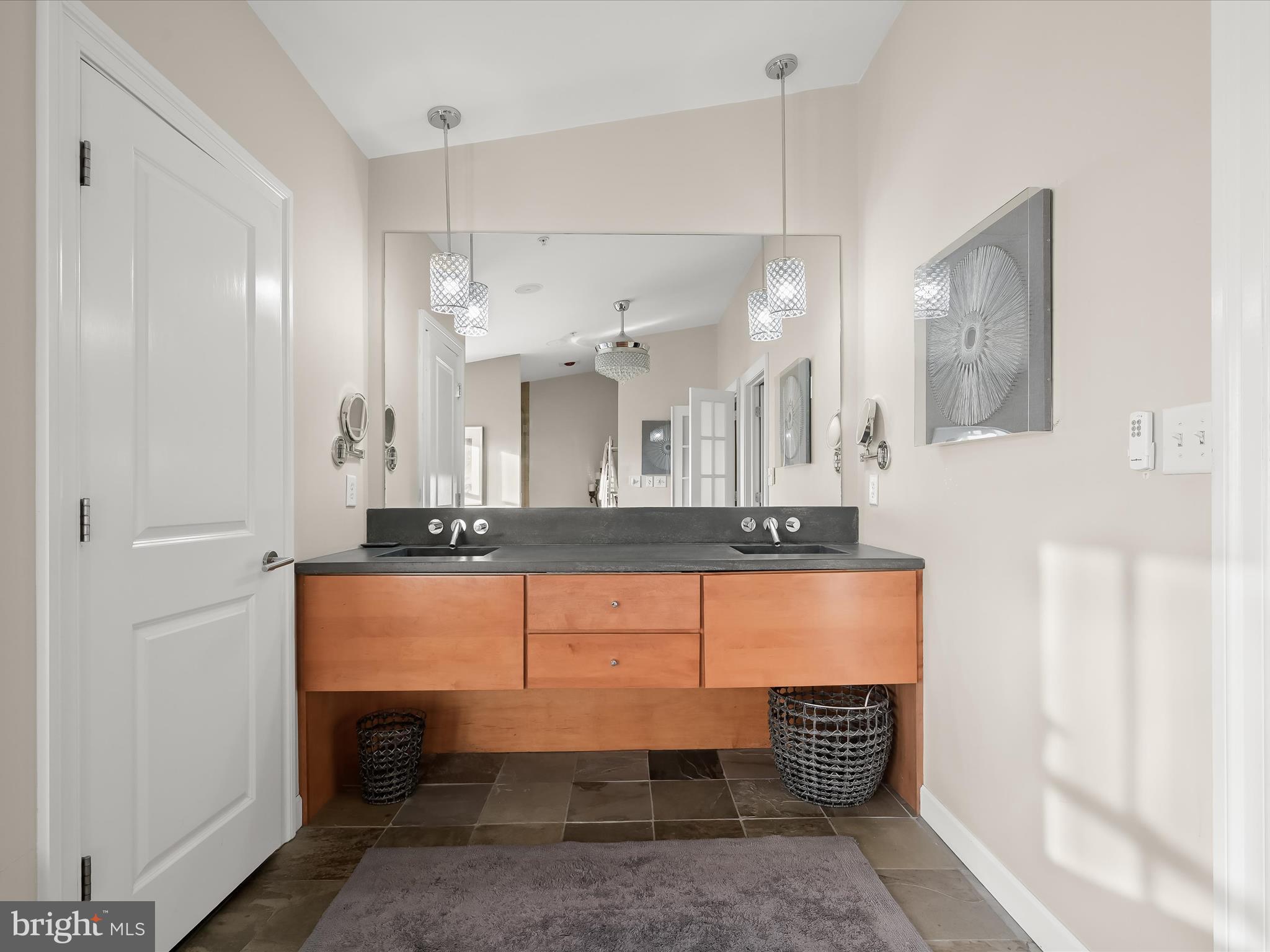 THE MOORINGS AT LIGHTHOUSE POINT - Residential