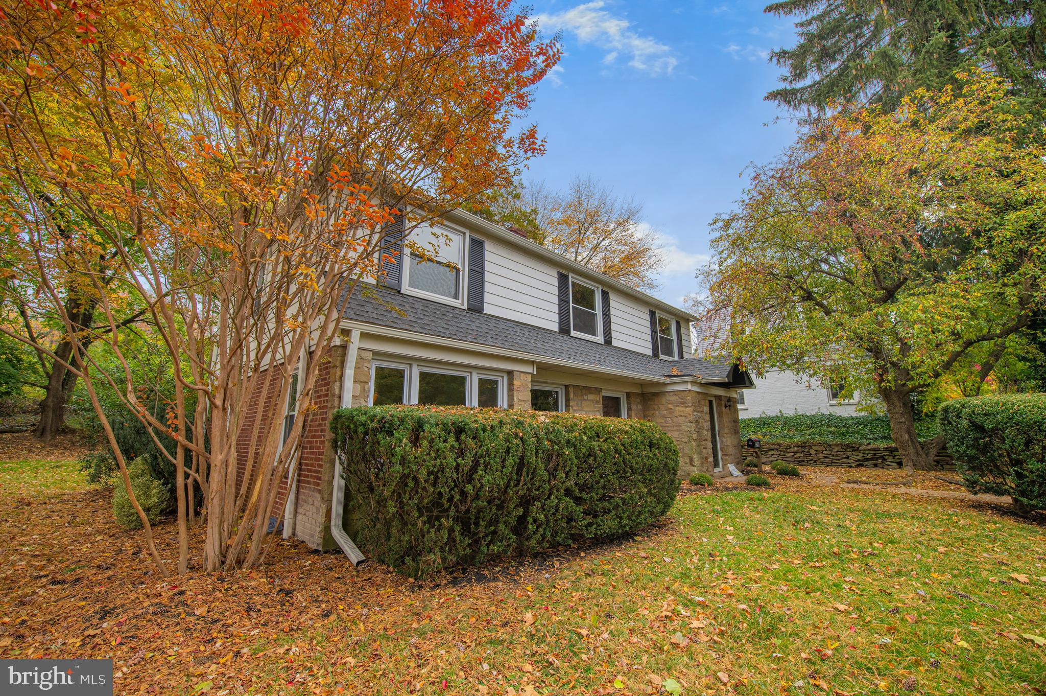 ELKINS PARK - Residential