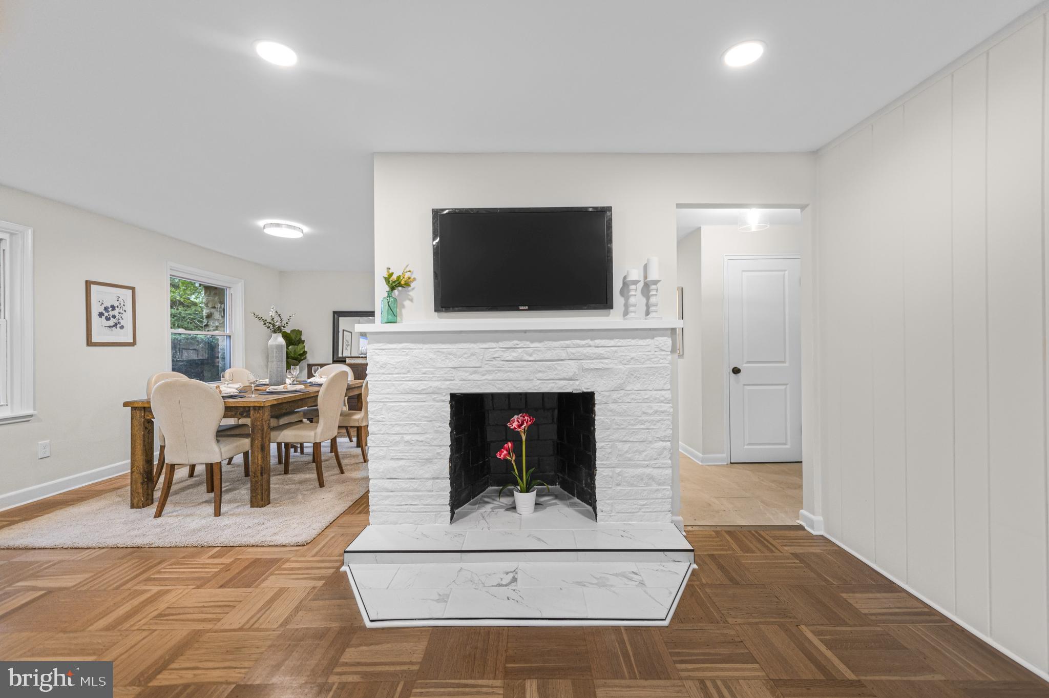 ELKINS PARK - Residential