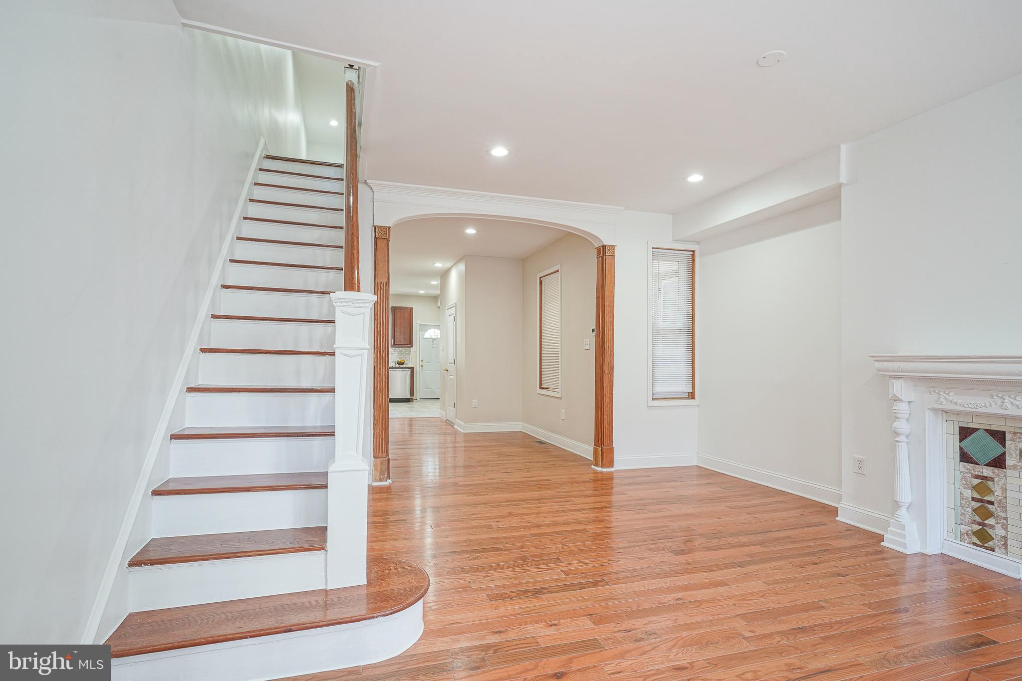POINT BREEZE - Residential
