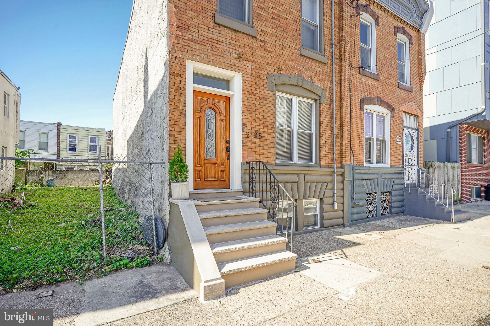 POINT BREEZE - Residential