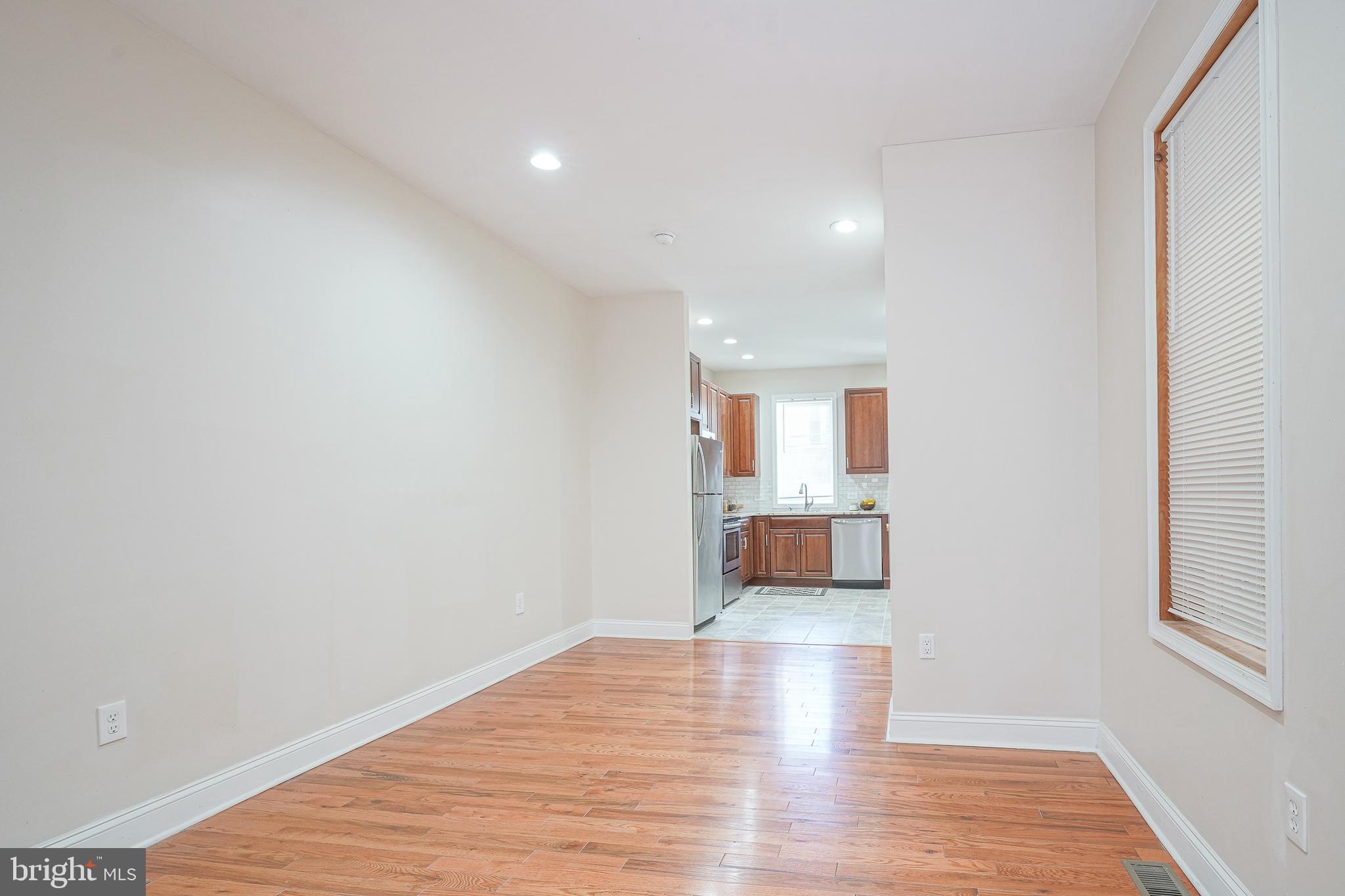 POINT BREEZE - Residential