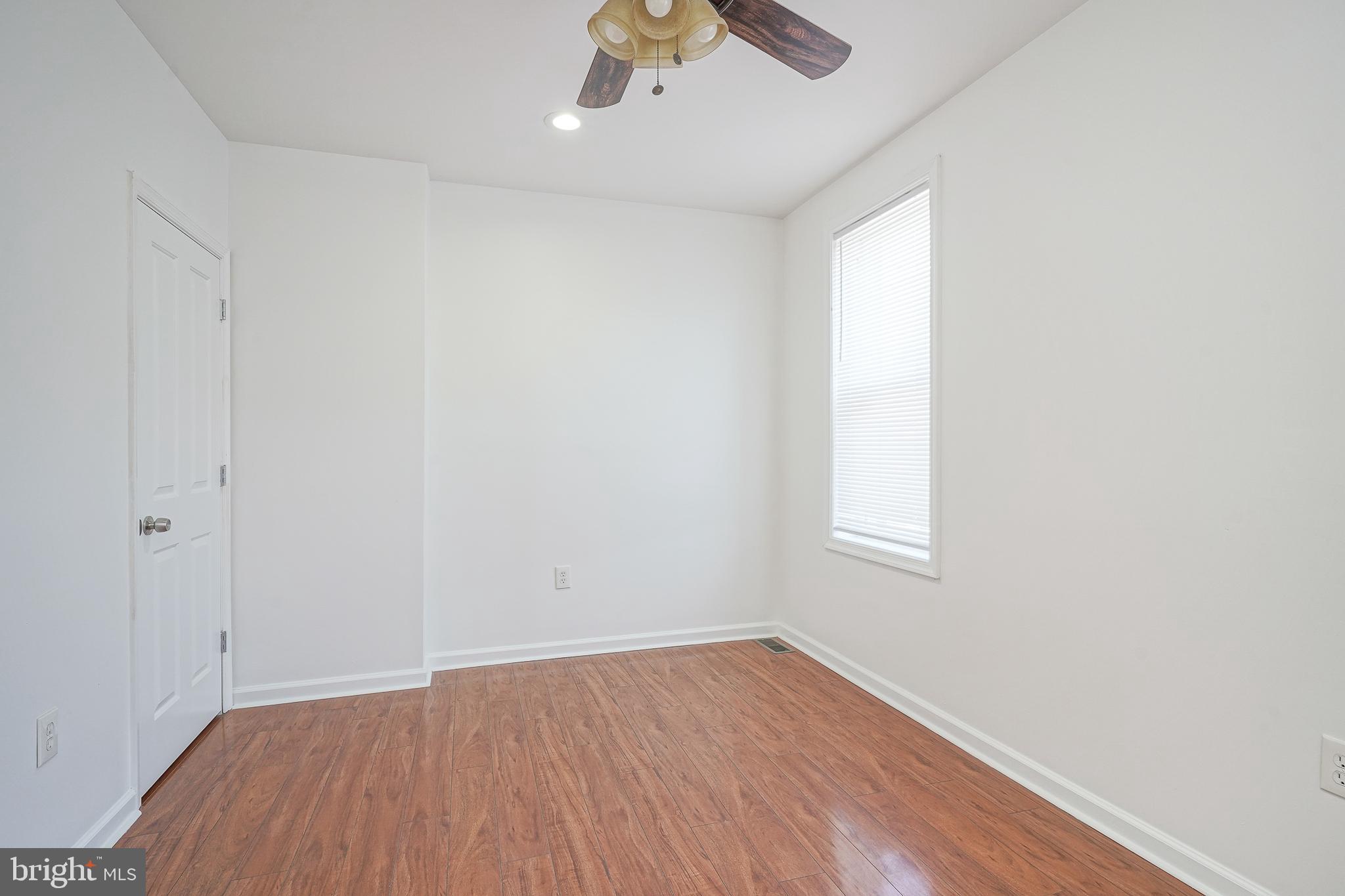 POINT BREEZE - Residential