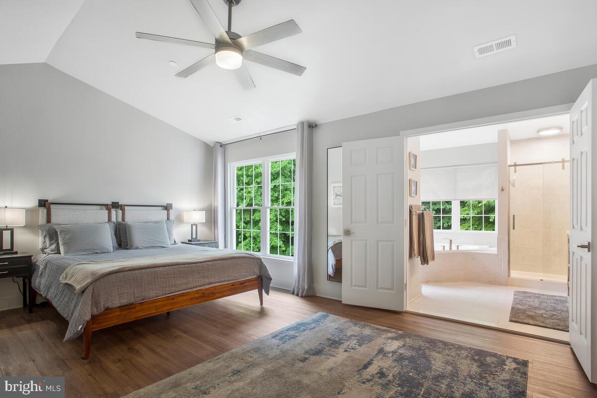 CHAPEL GROVE - Residential